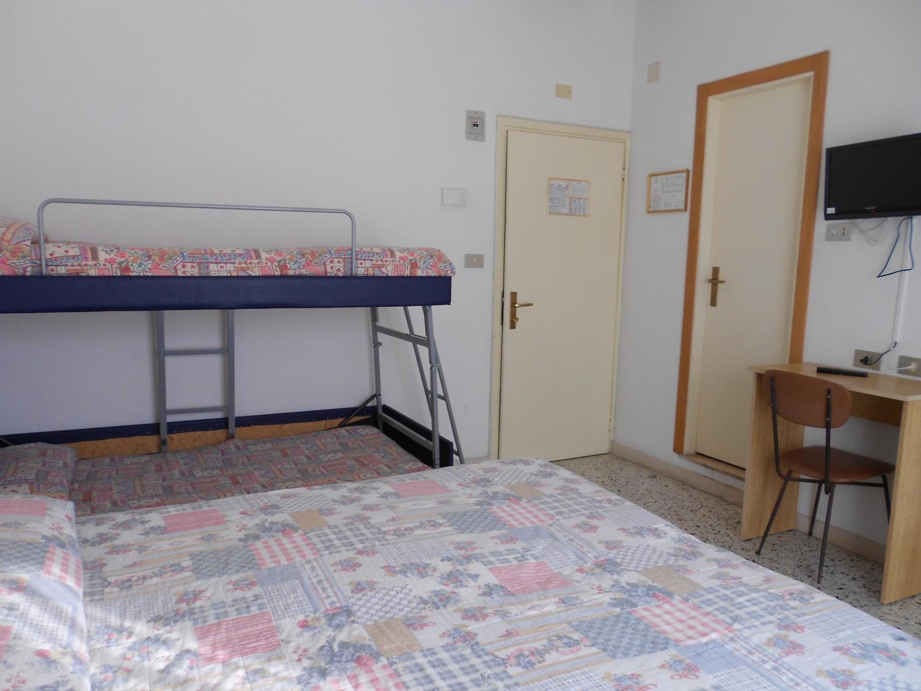 Economy Quadruple Room
