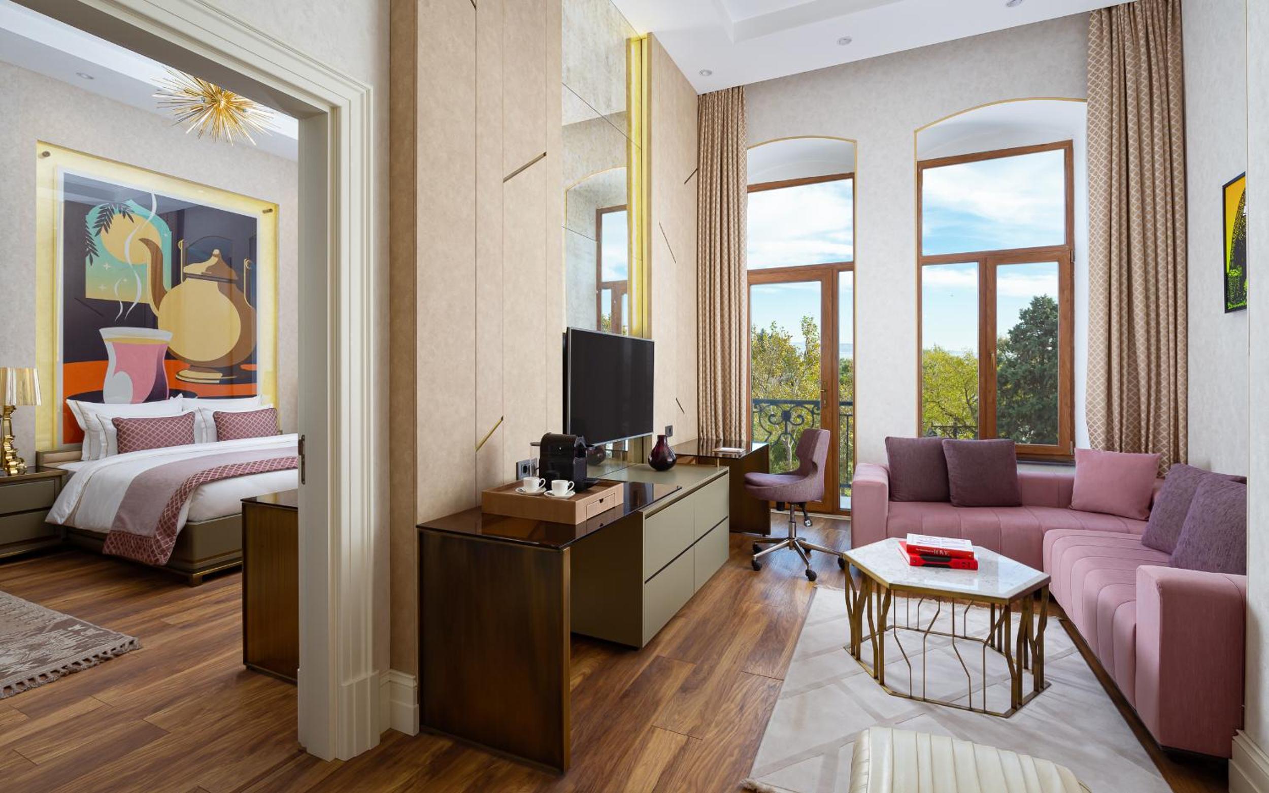 Executive Suite with Balcony