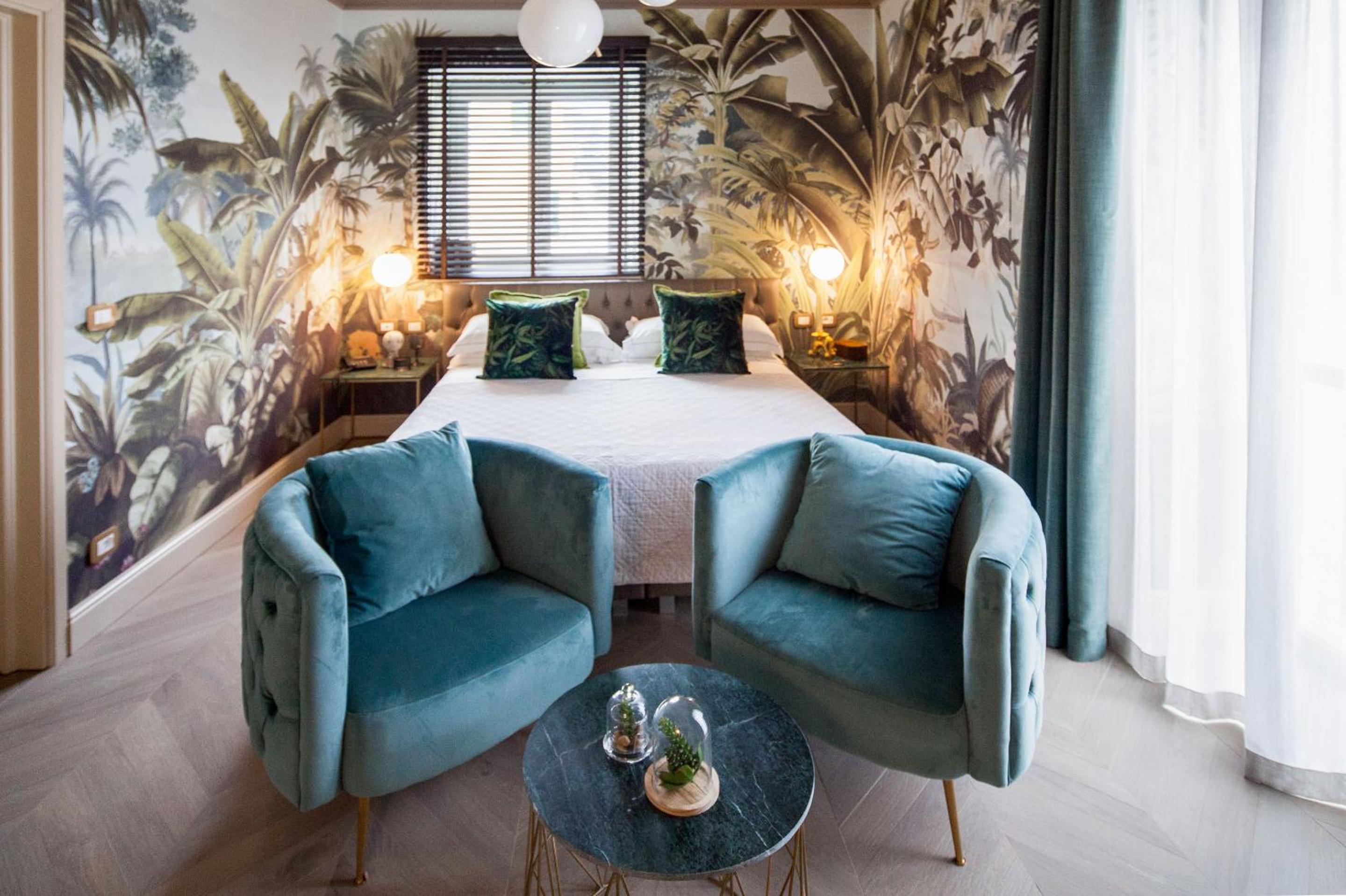 Double Room with Balcony and Sea View