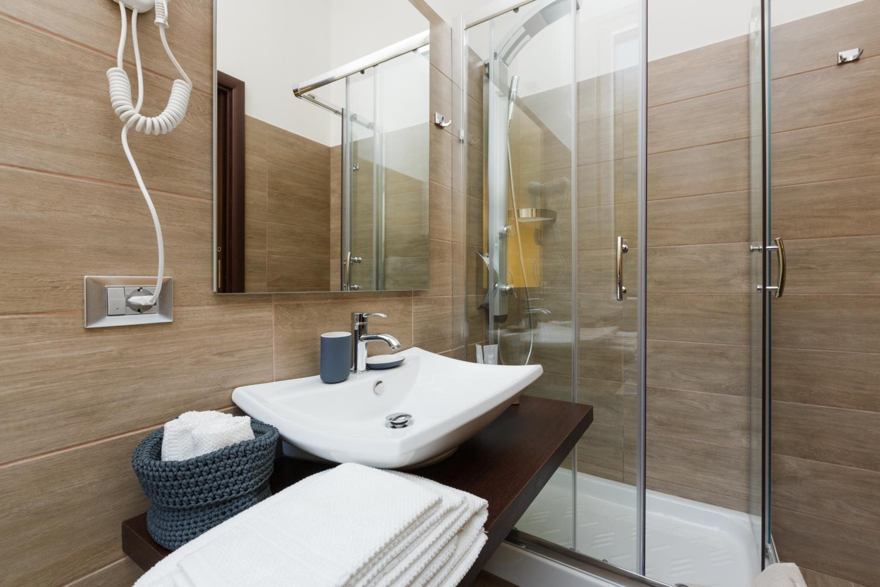 Deluxe Double or Twin Room with Balcony