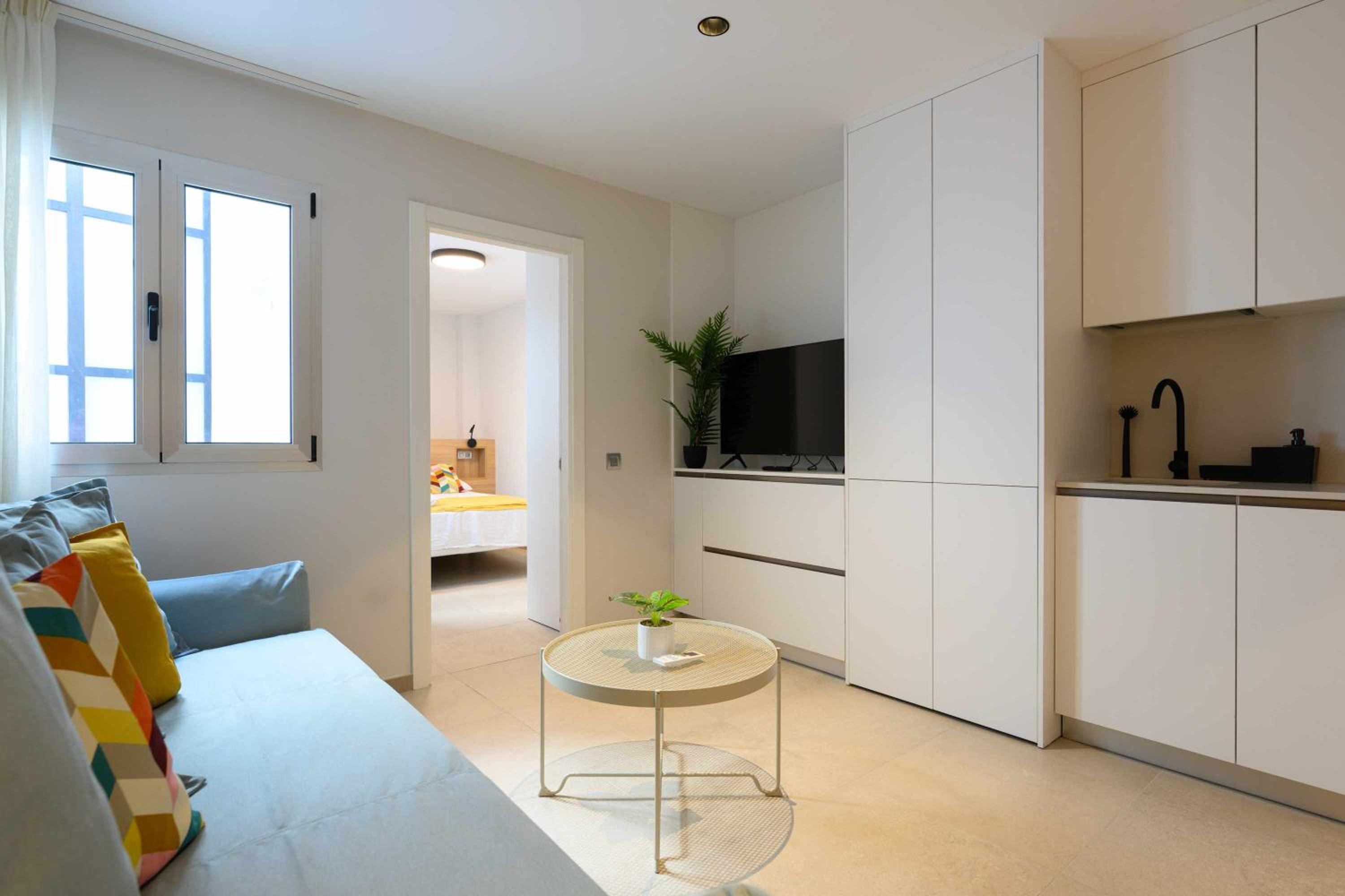 One-Bedroom Apartment