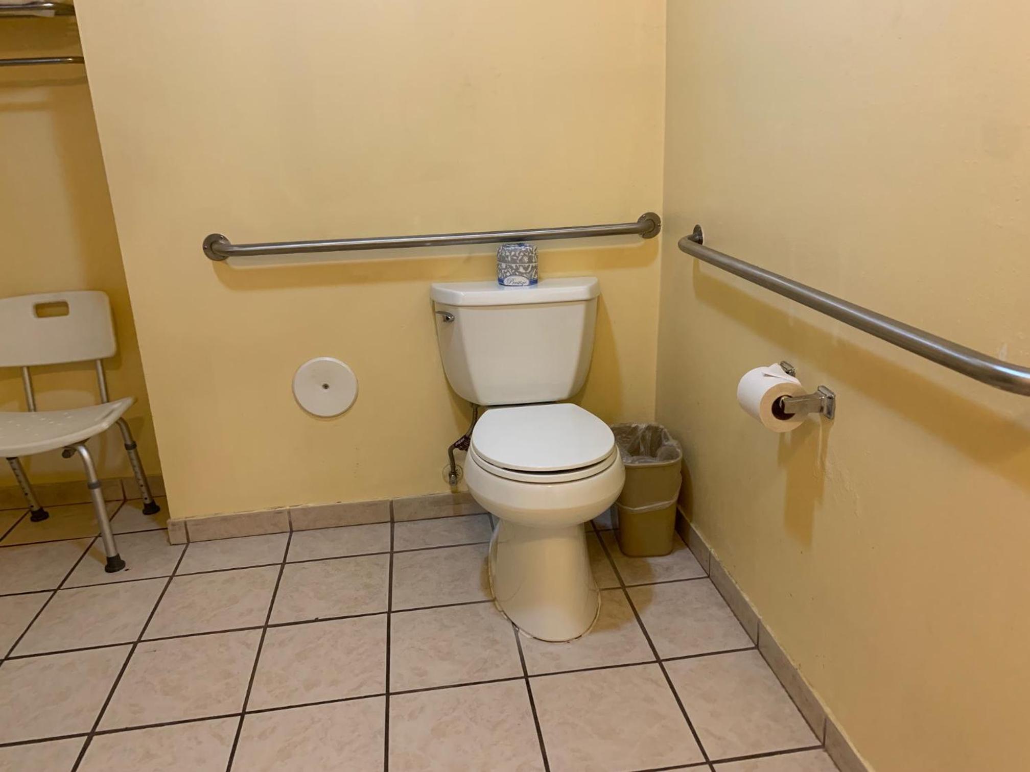 Queen Room - Disability Access