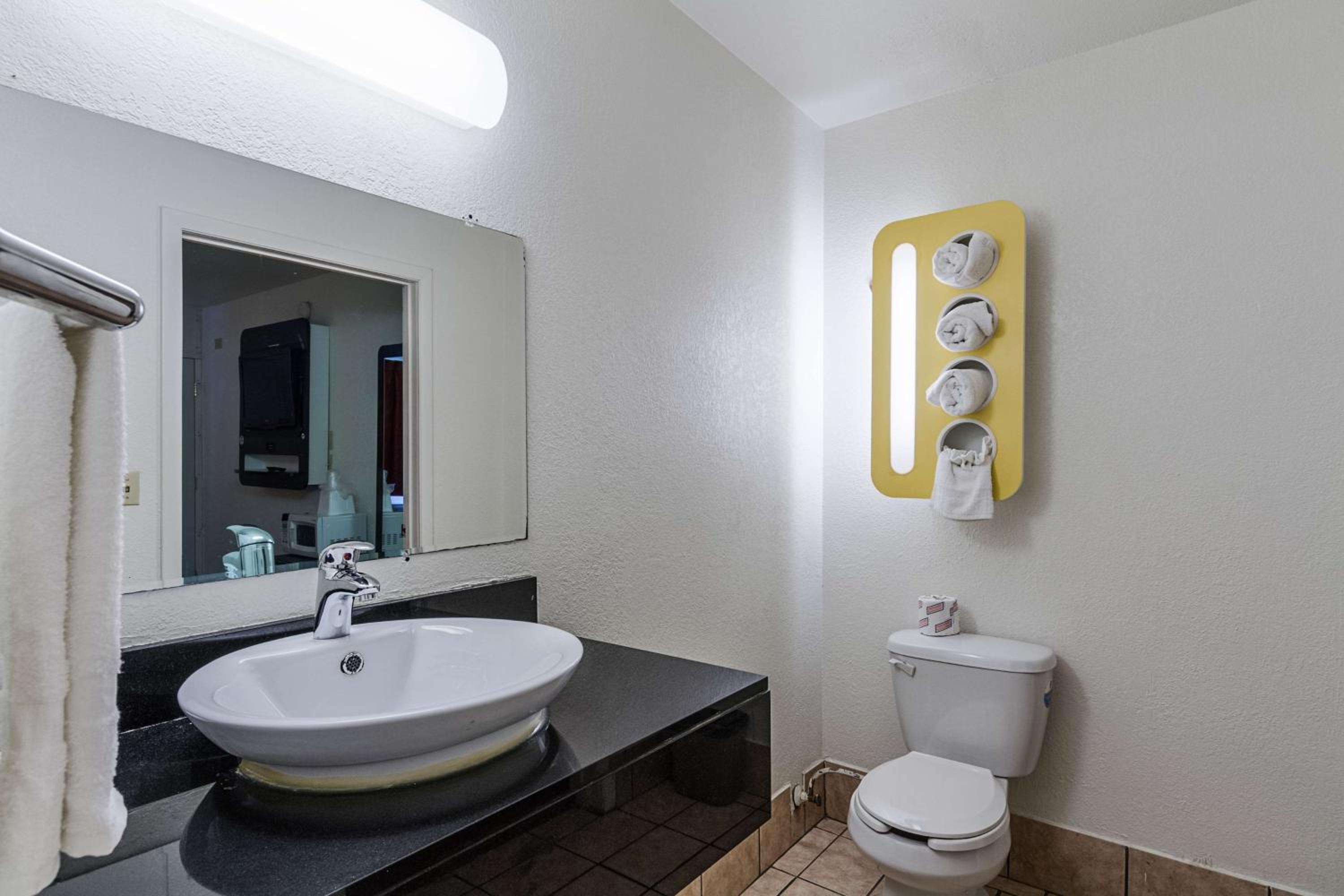 Quadruple Room - Non-Smoking