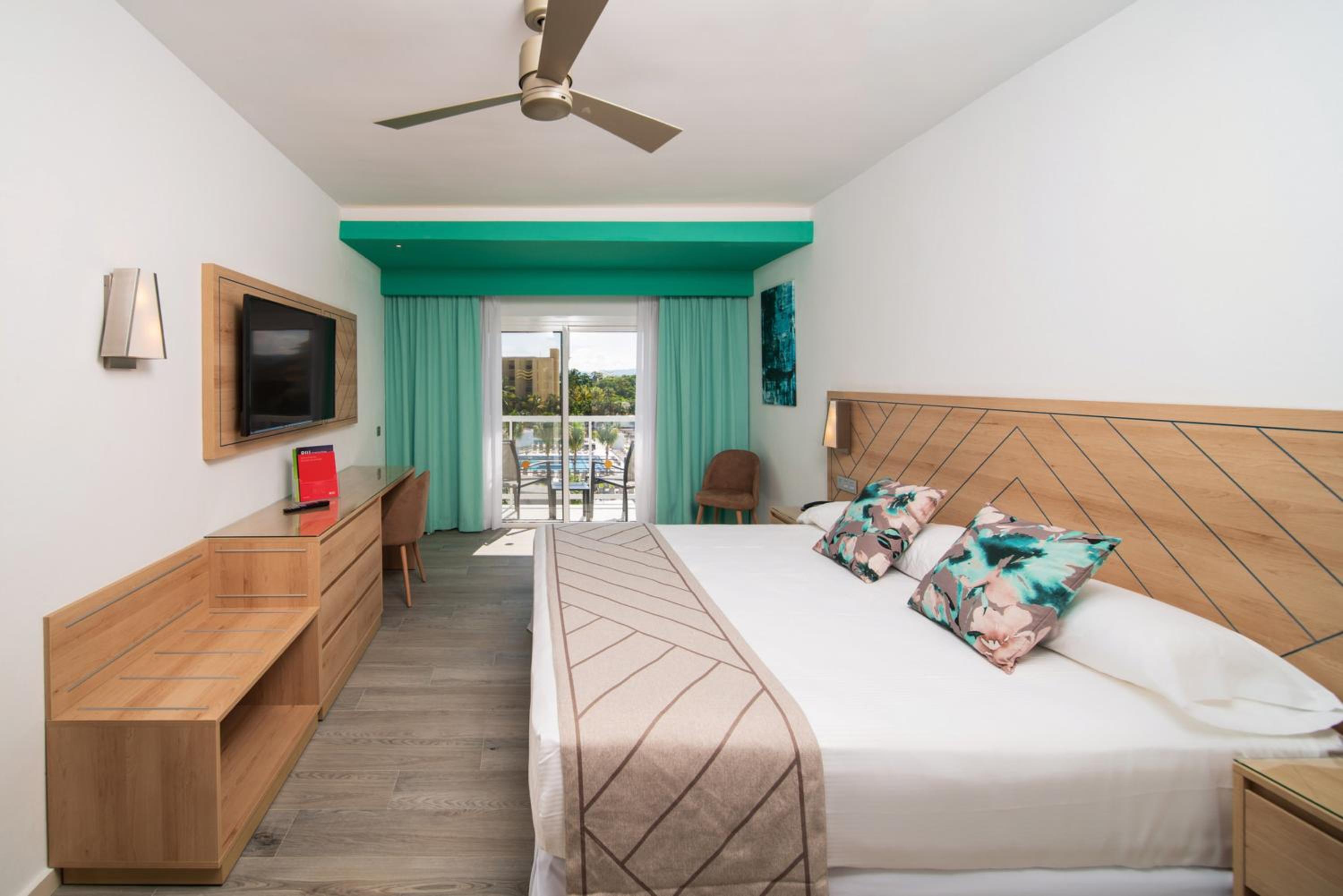 Double Room Ocean Front