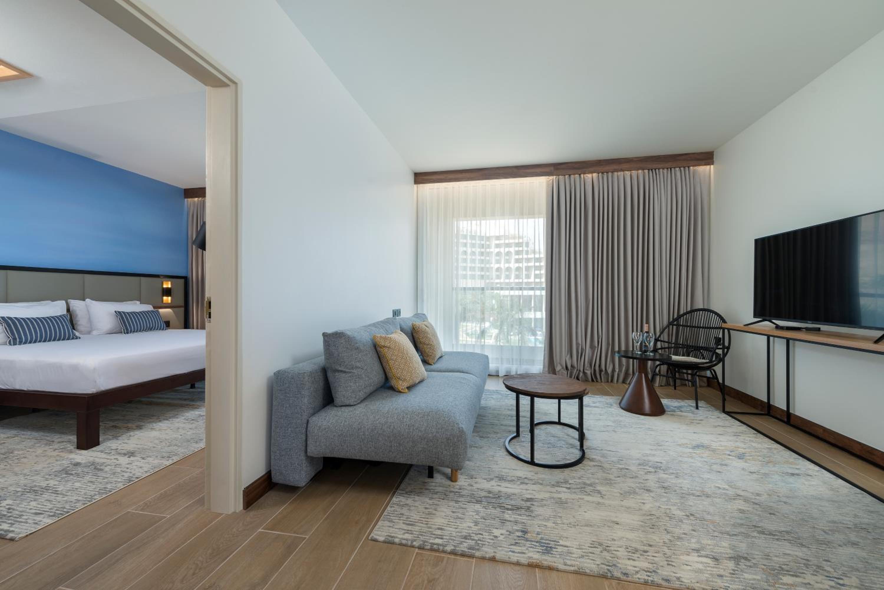 Family Room with Dead Sea-View