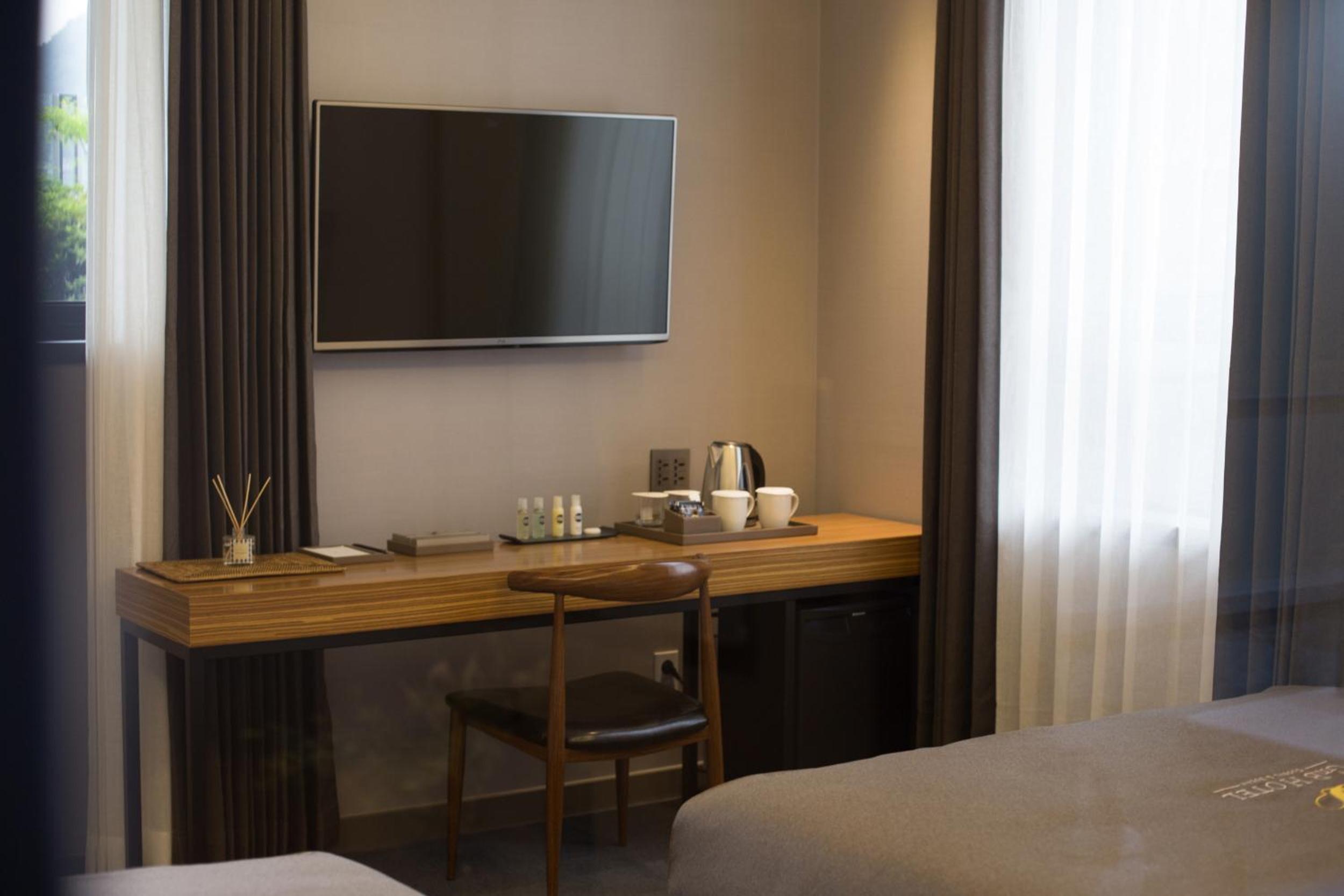 Premium Quadruple Room