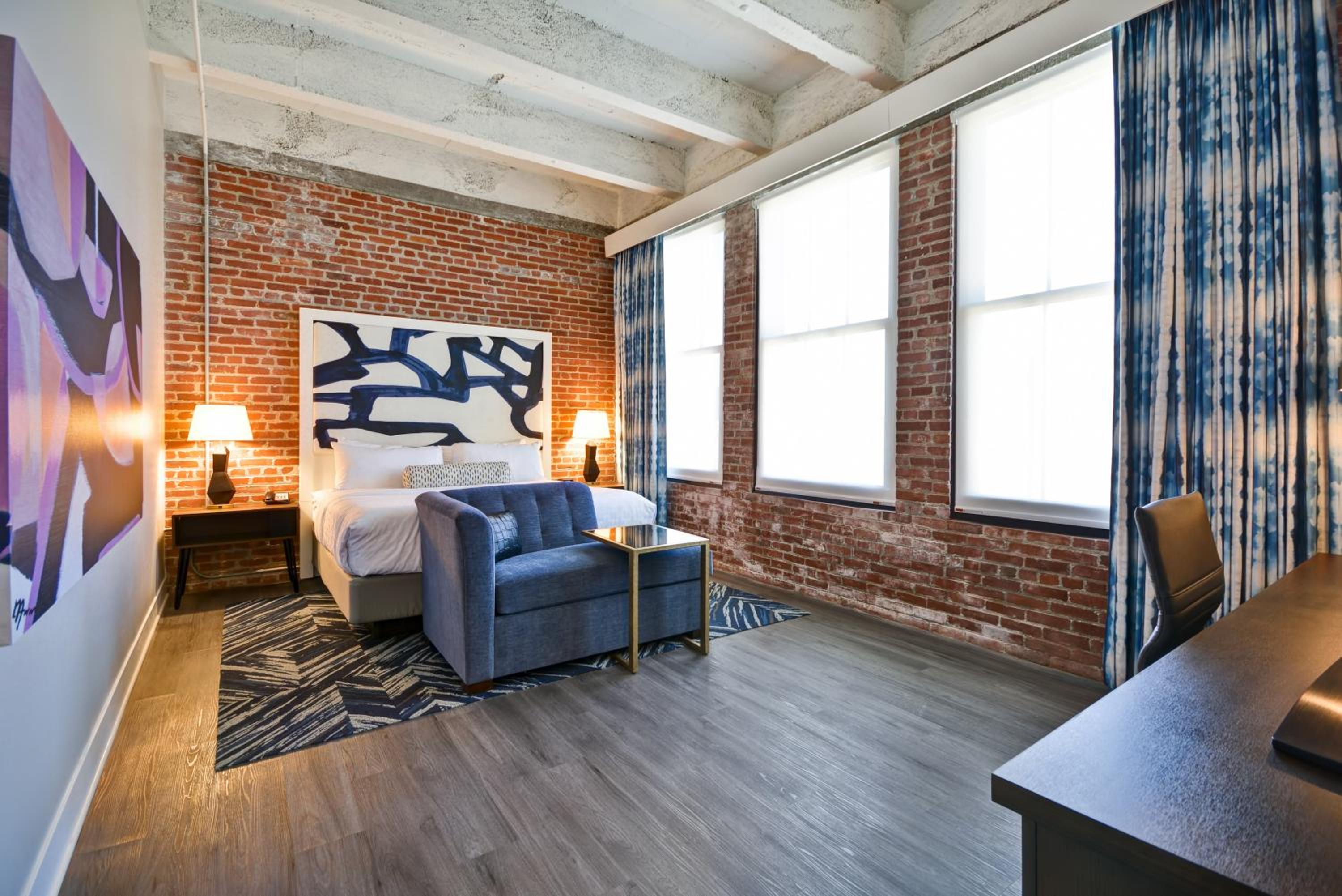 Standard King Room