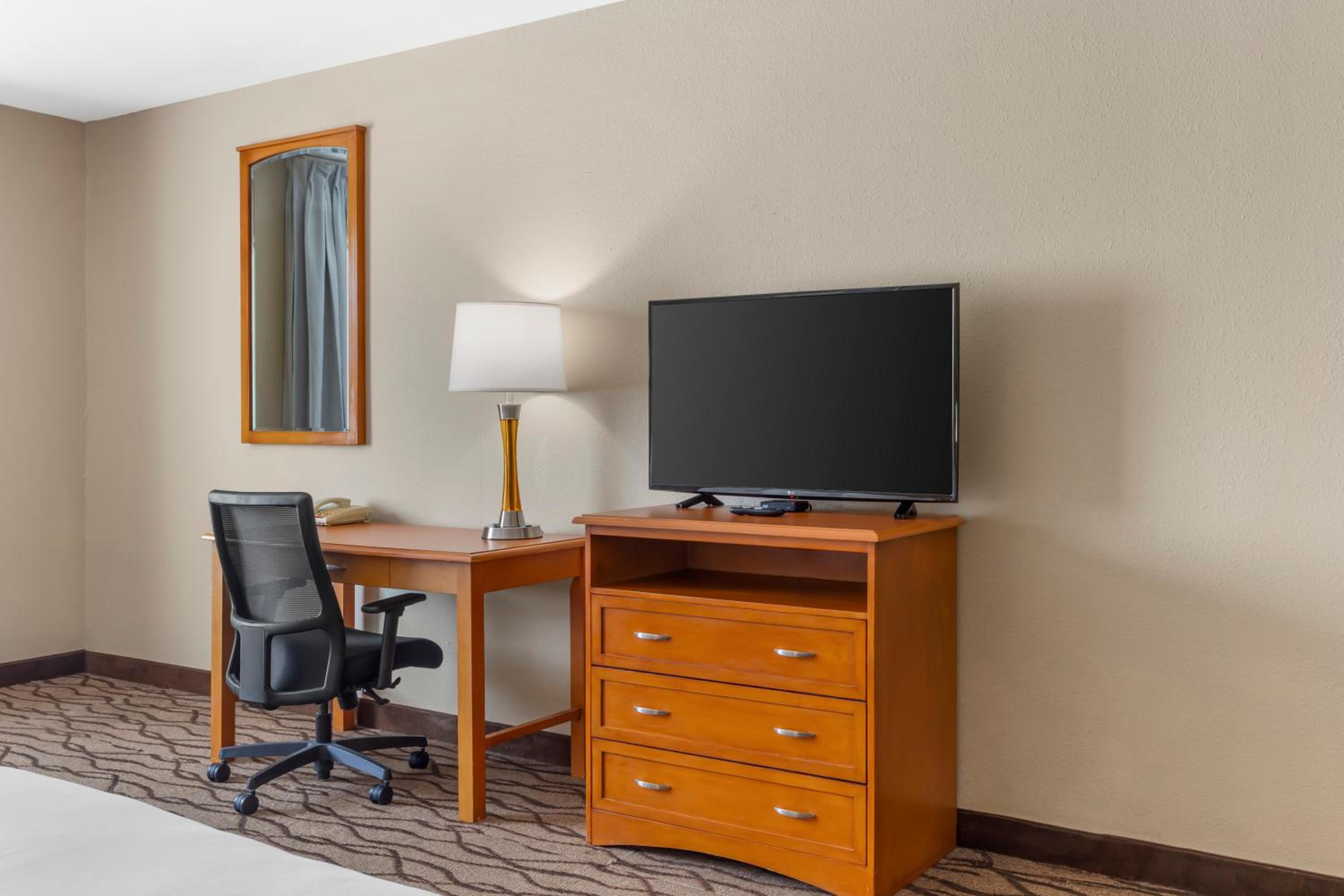King Room - Accessible/Non-Smoking