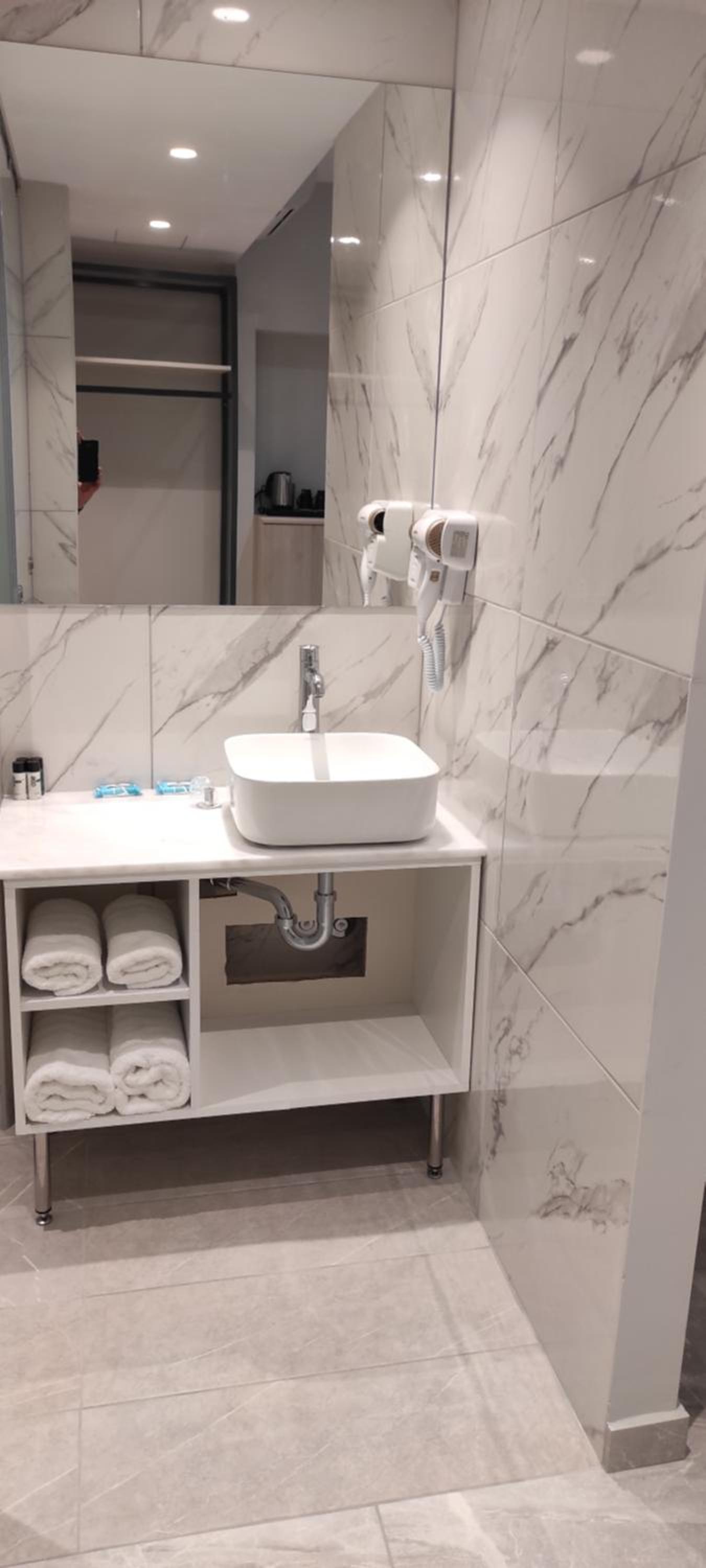 Deluxe Double or Twin Room with Sea View