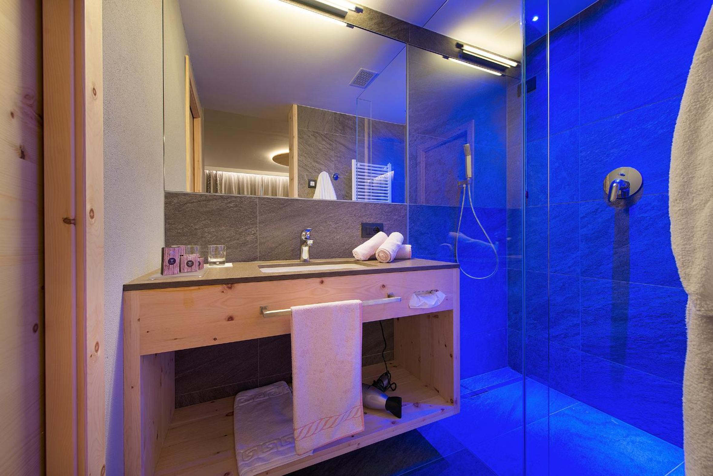 Junior Suite with Balcony