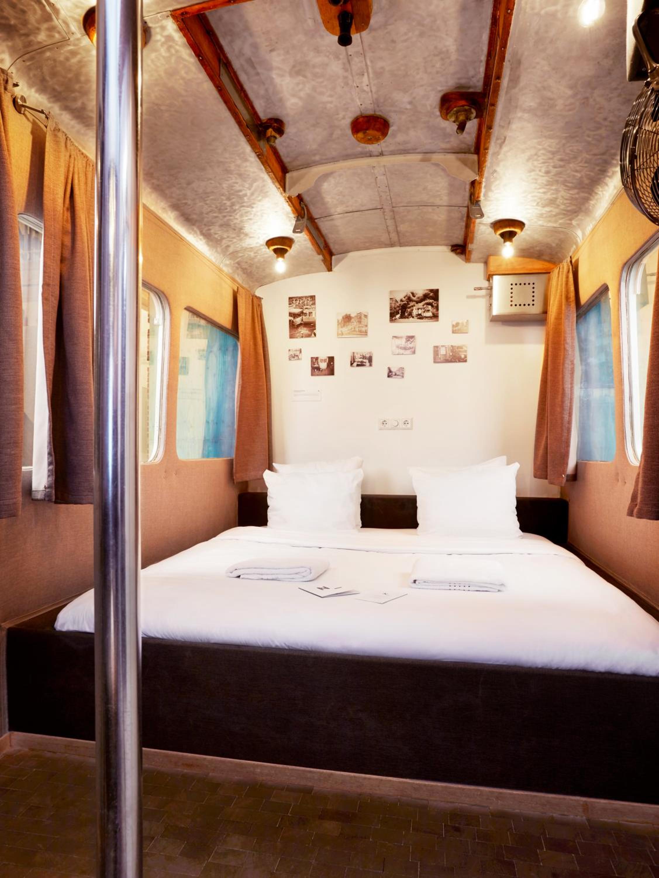 Tram Cart (shared bathroom)