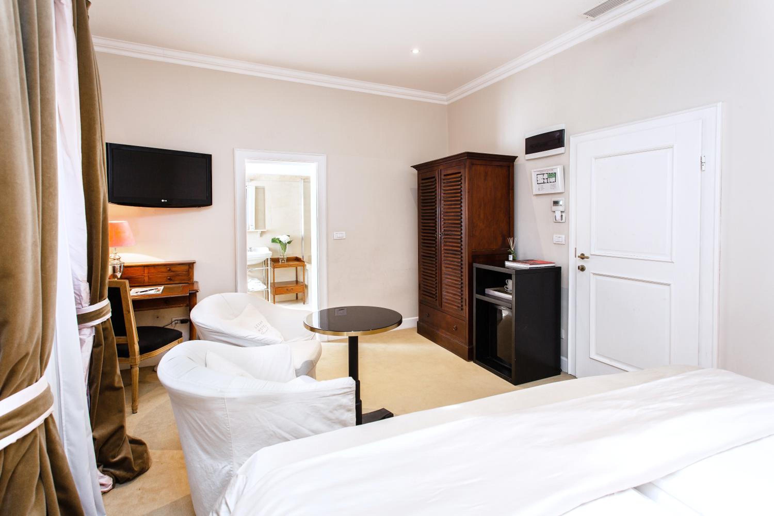 Classic Double or Twin Room