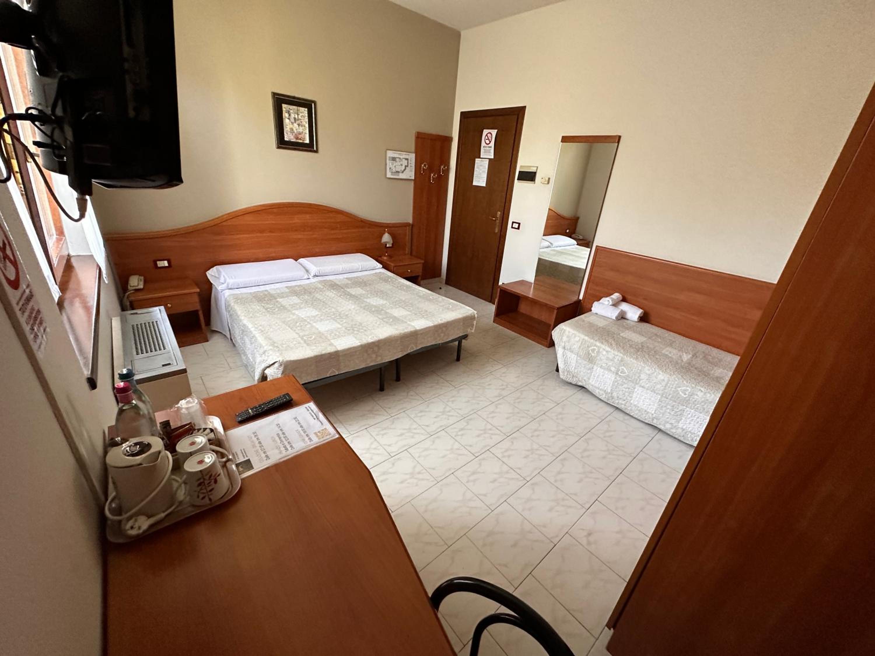 Triple Room