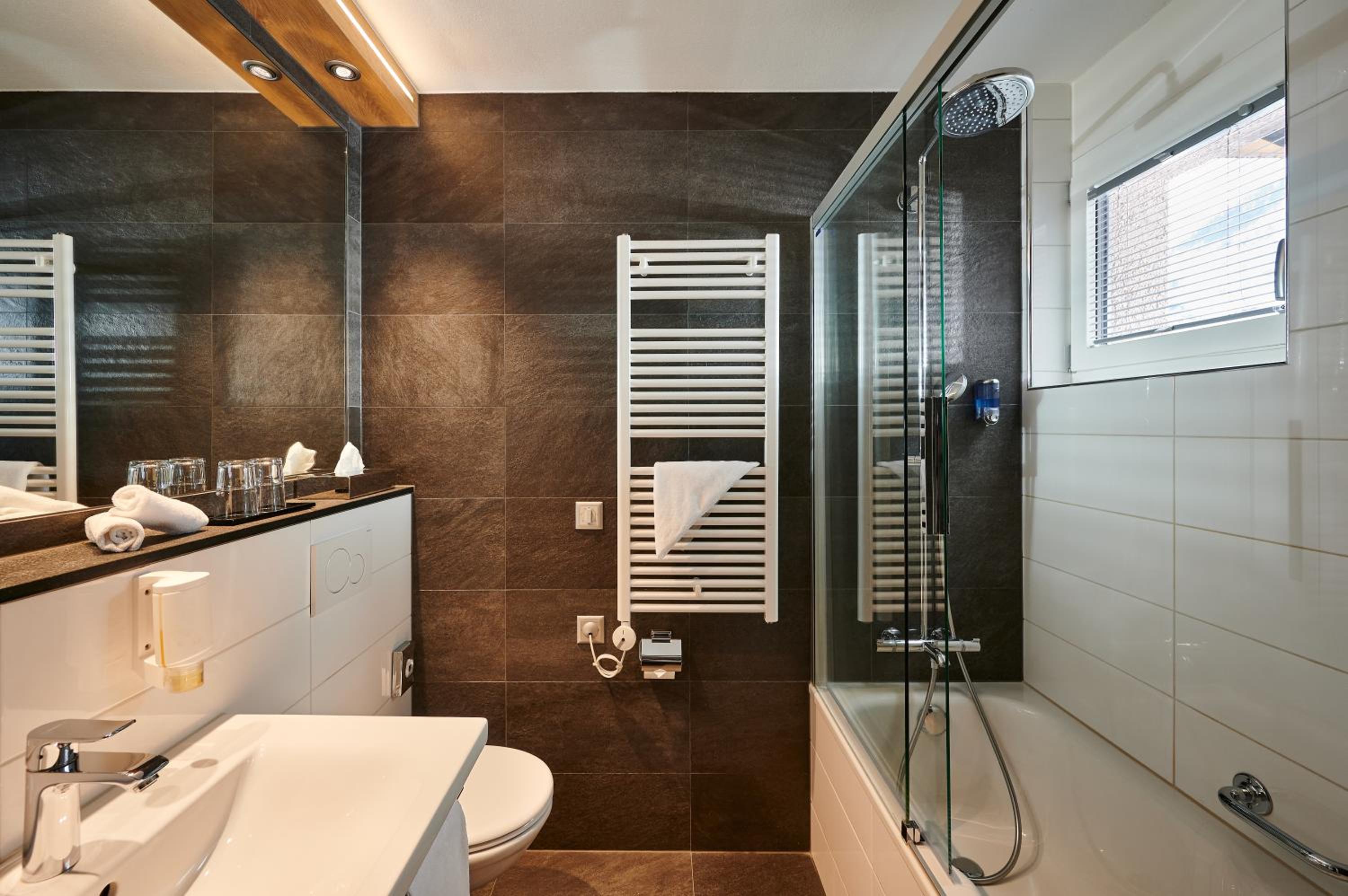 Junior Suite with Matterhorn View