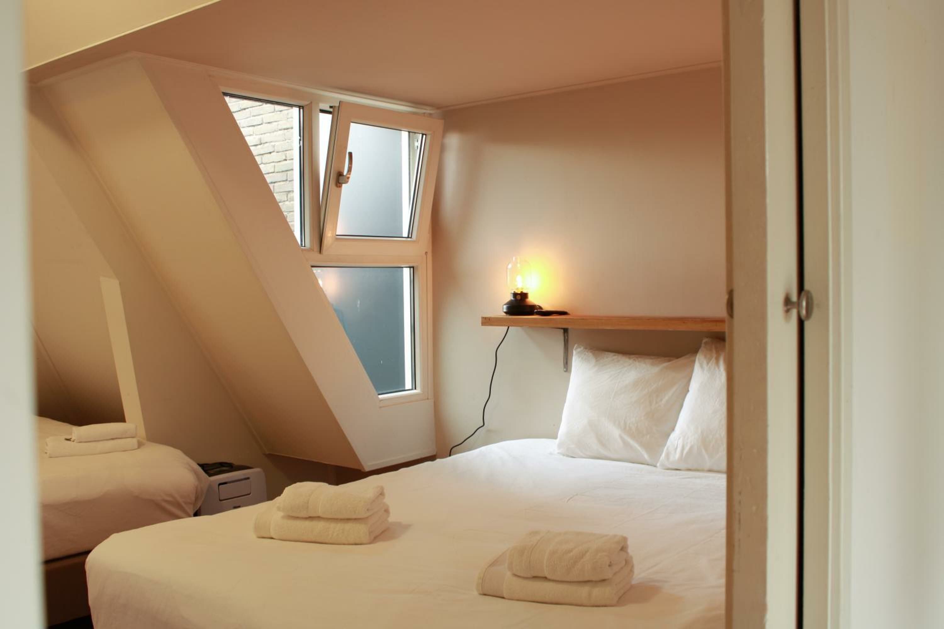 Comfort Triple Room with Shower