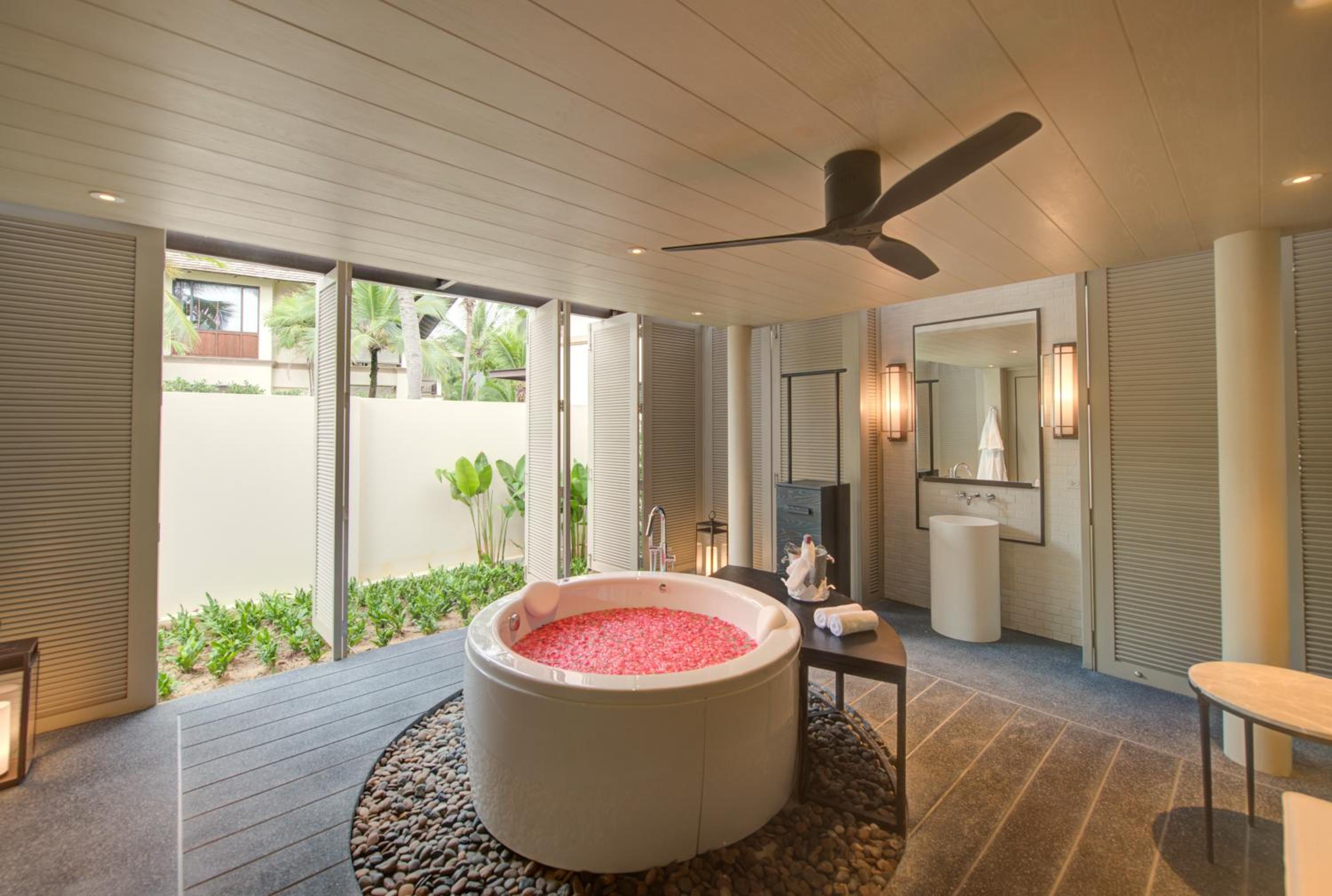 Ocean Deluxe Villa - Free Airport Shuttle