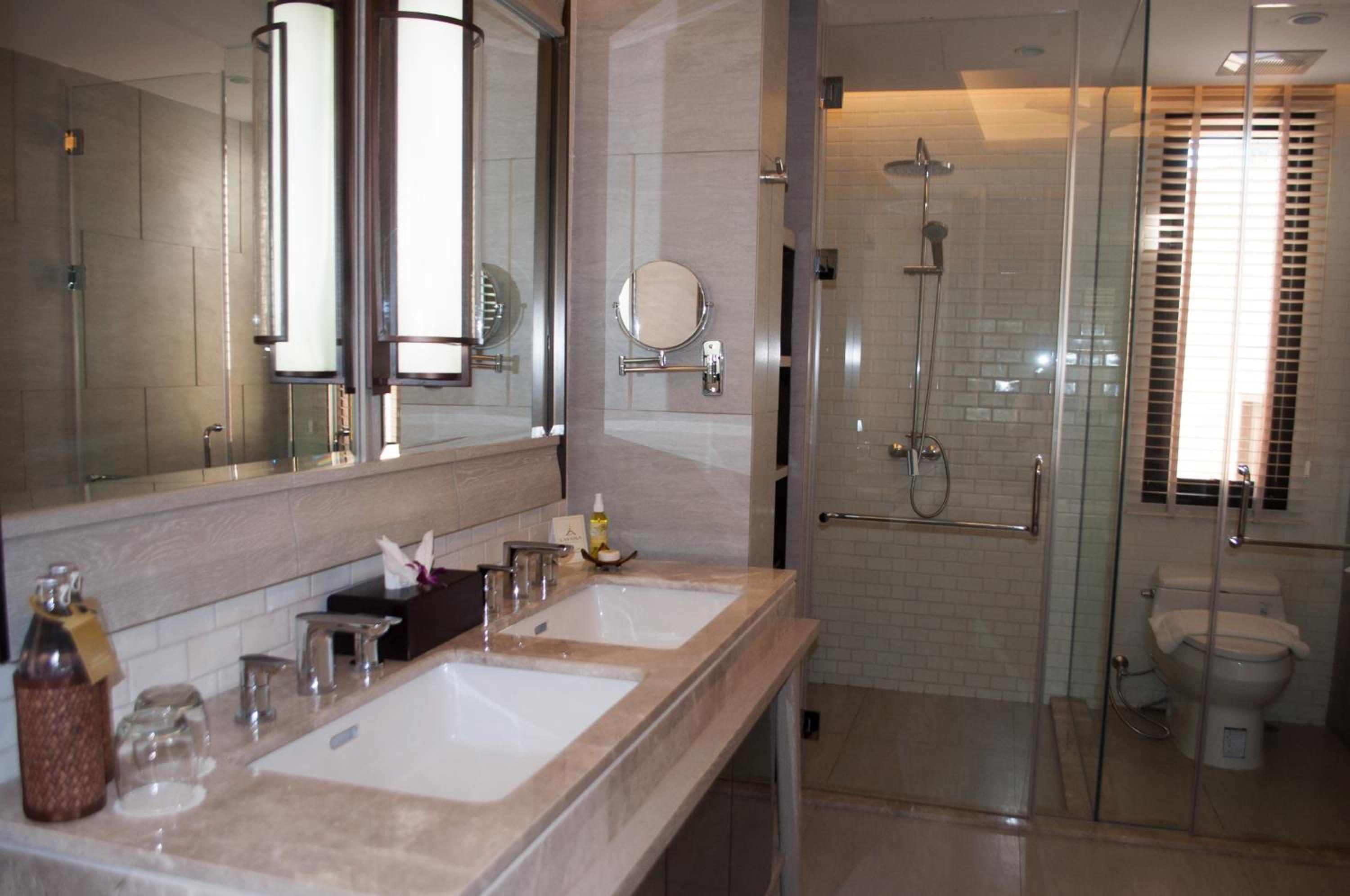 Terrace Suite - Free Airport Shuttle