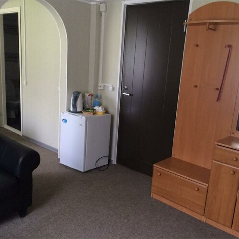 Двухкомнатный двухместный номер с 1 кроватью №8/1, 8/2