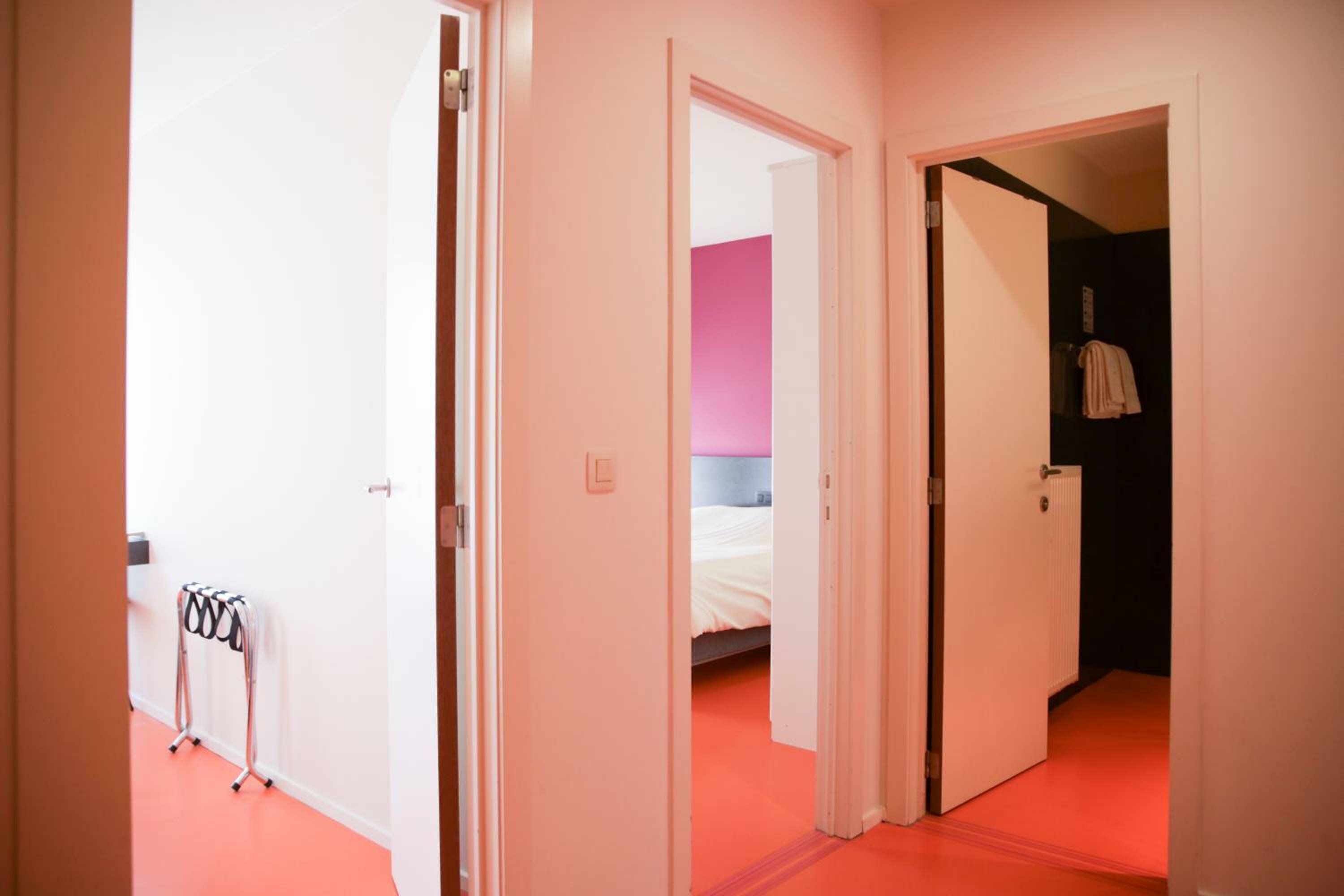 Apartment (4-6 Adults)