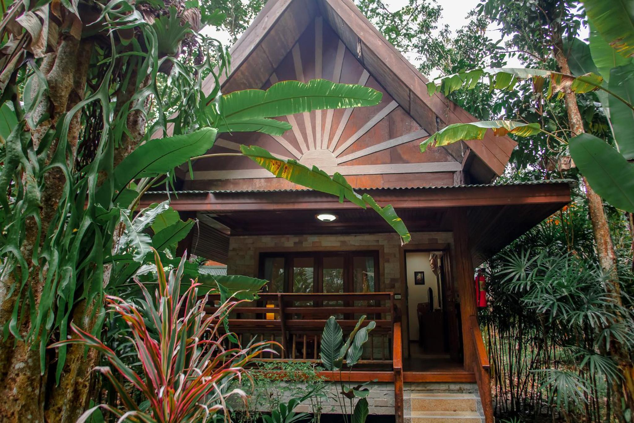Triple Room with Garden View