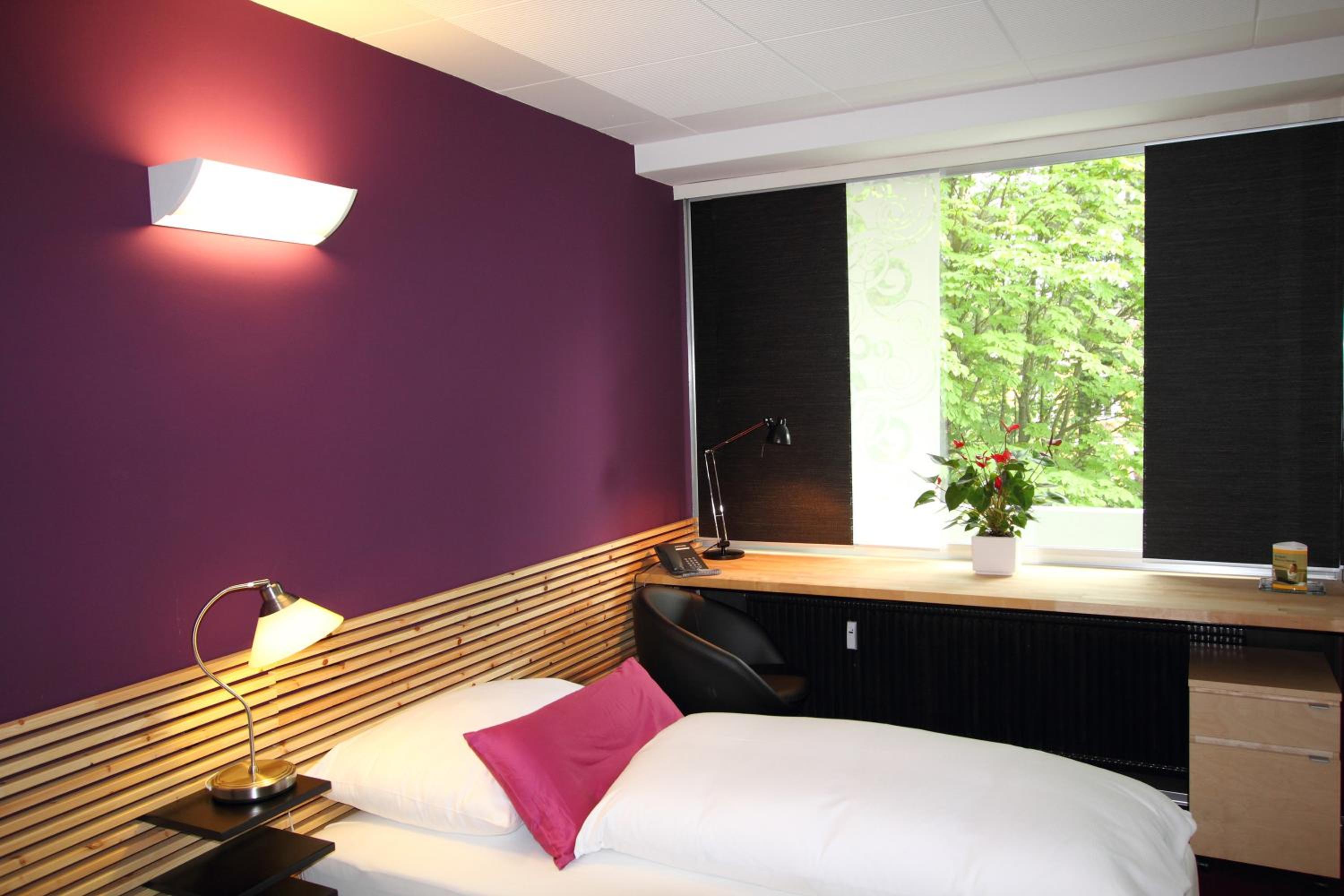 Twin Room with Balcony