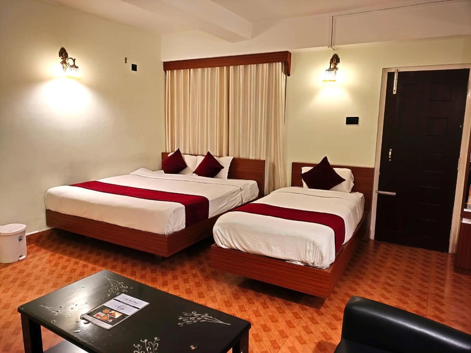 Deluxe Triple Room