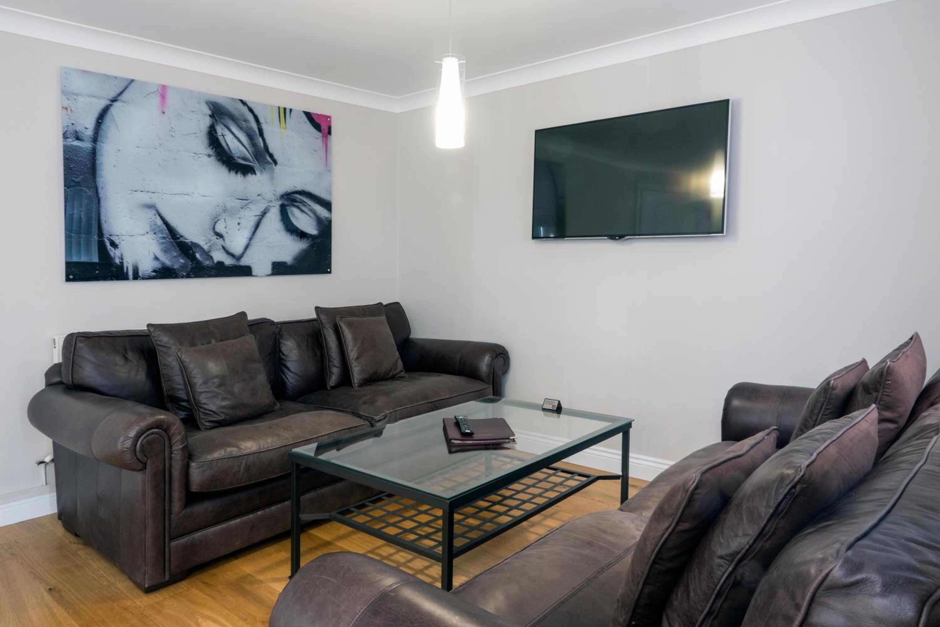 Four-Bedroom Cottage