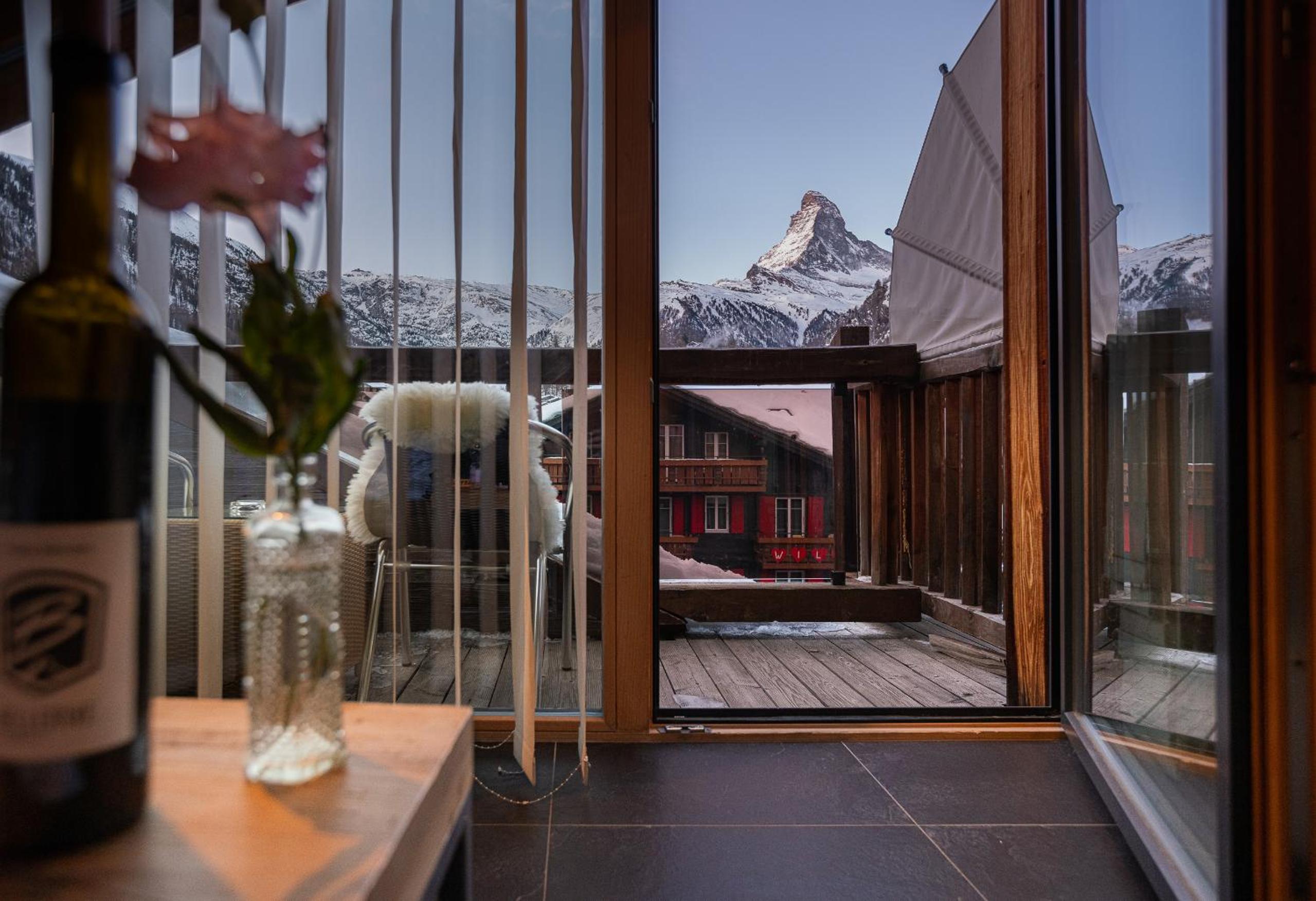 Panorama Cozy Room with Matterhorn View