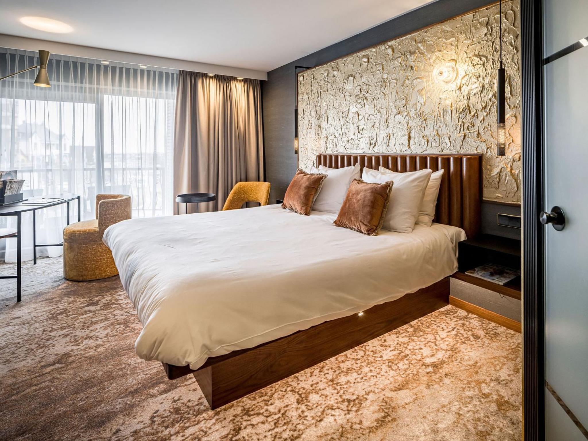 Dutch Design Double Room with Balcony