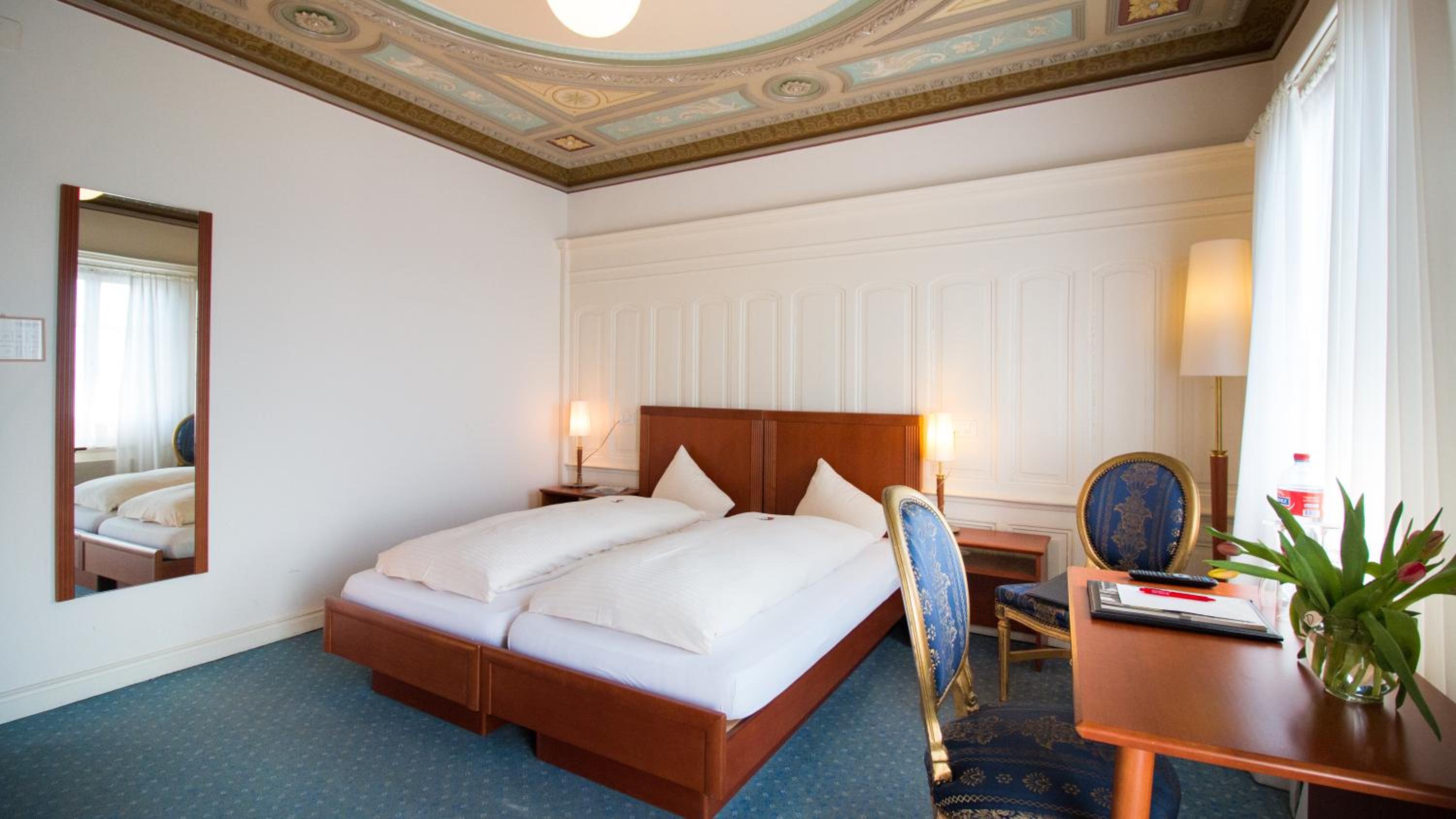 Double Room with Lake View