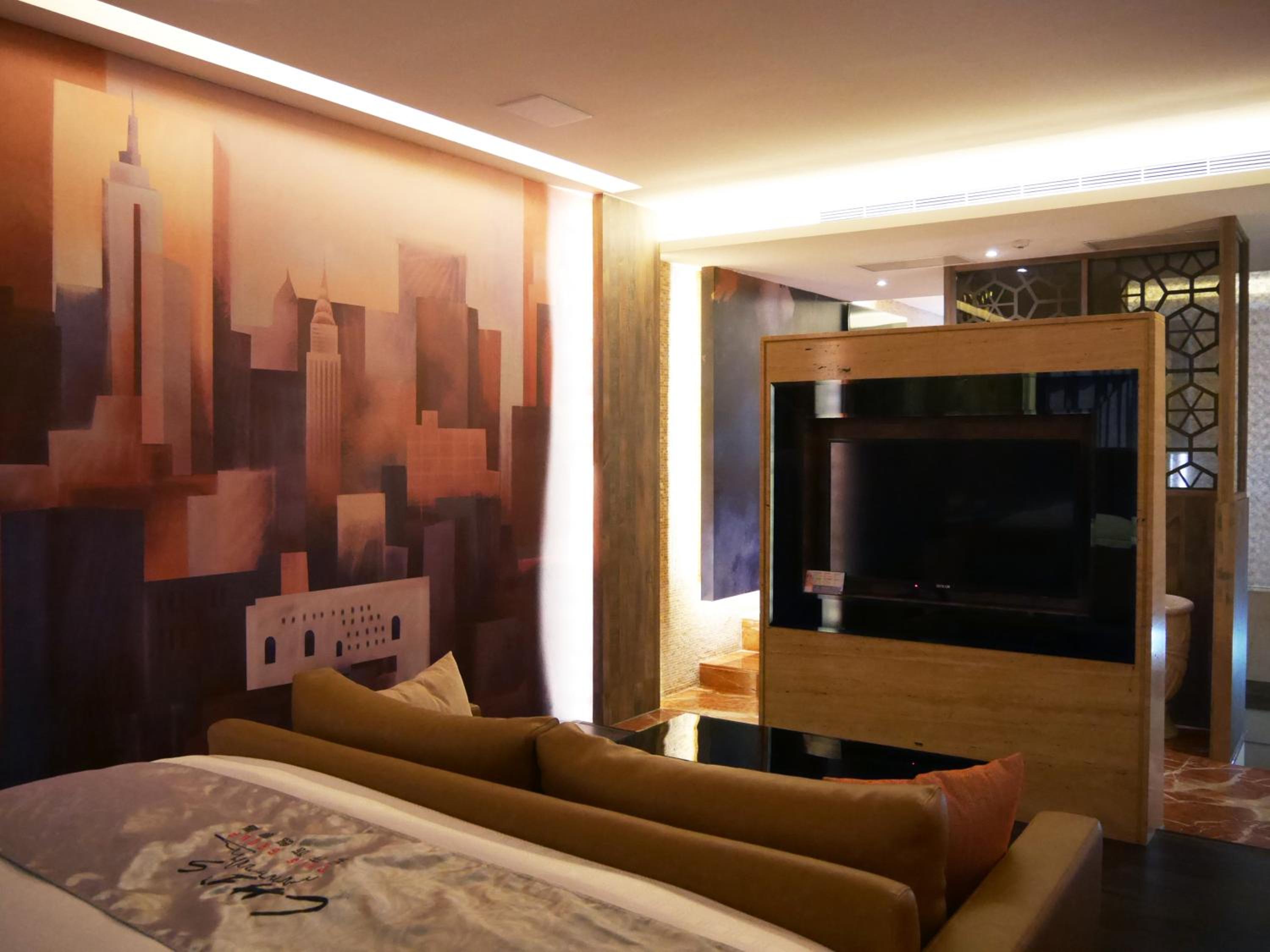 Deluxe Double Room (Check-in after 20:00)