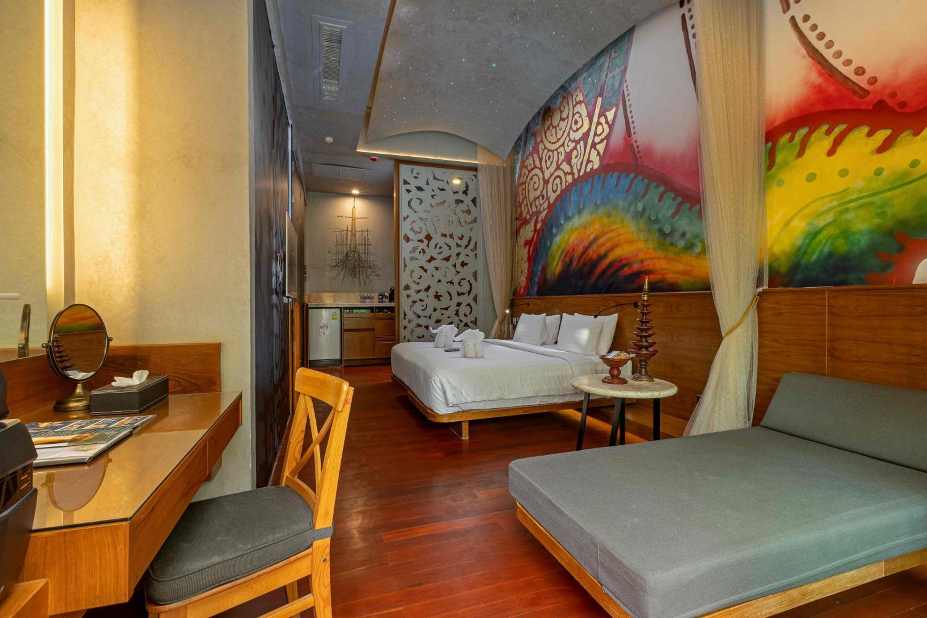 Double or Twin Room with Swimming Pool Access