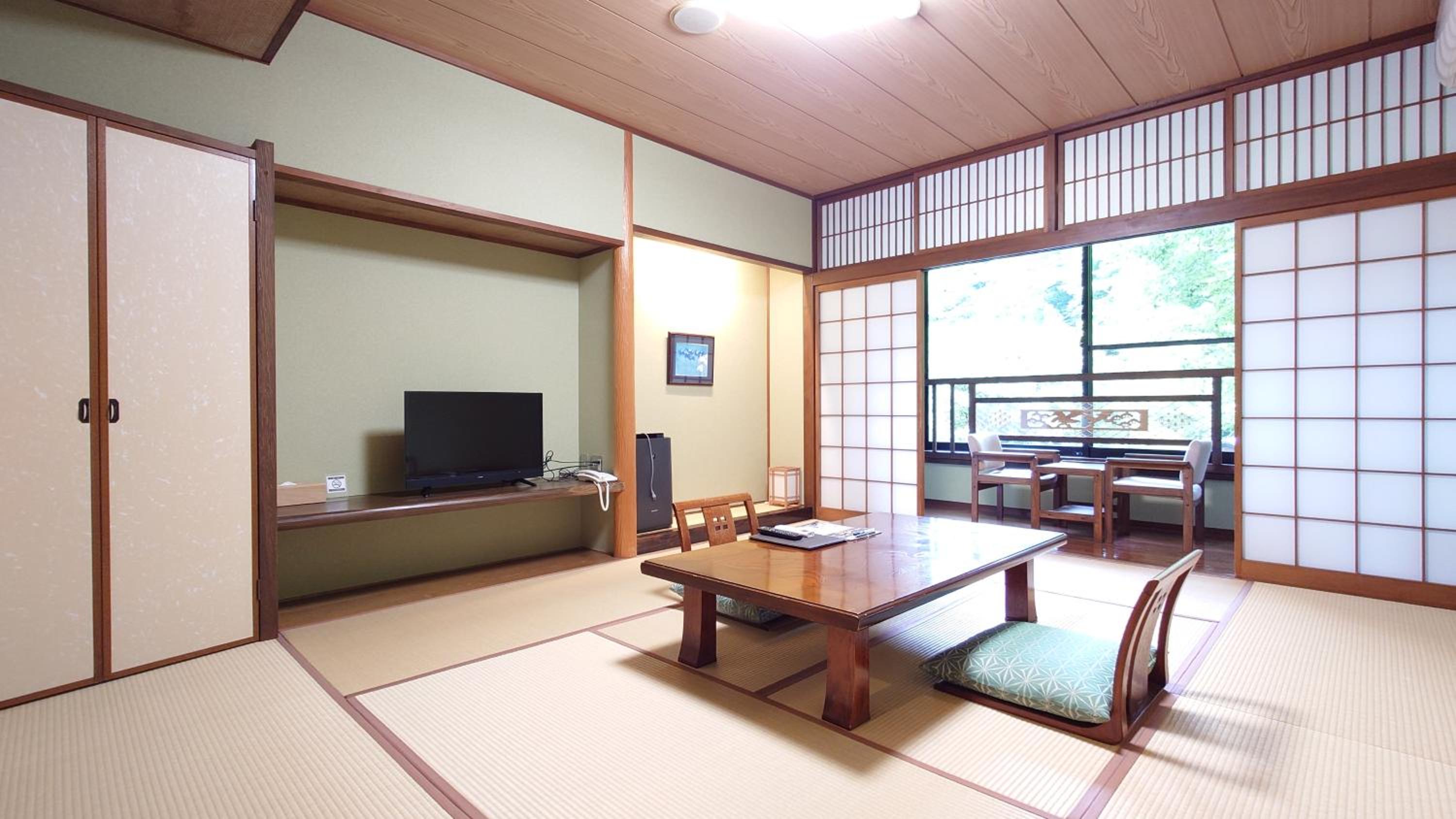 Japanese-Style Room with Shared Bathroom - Non-Smoking - 