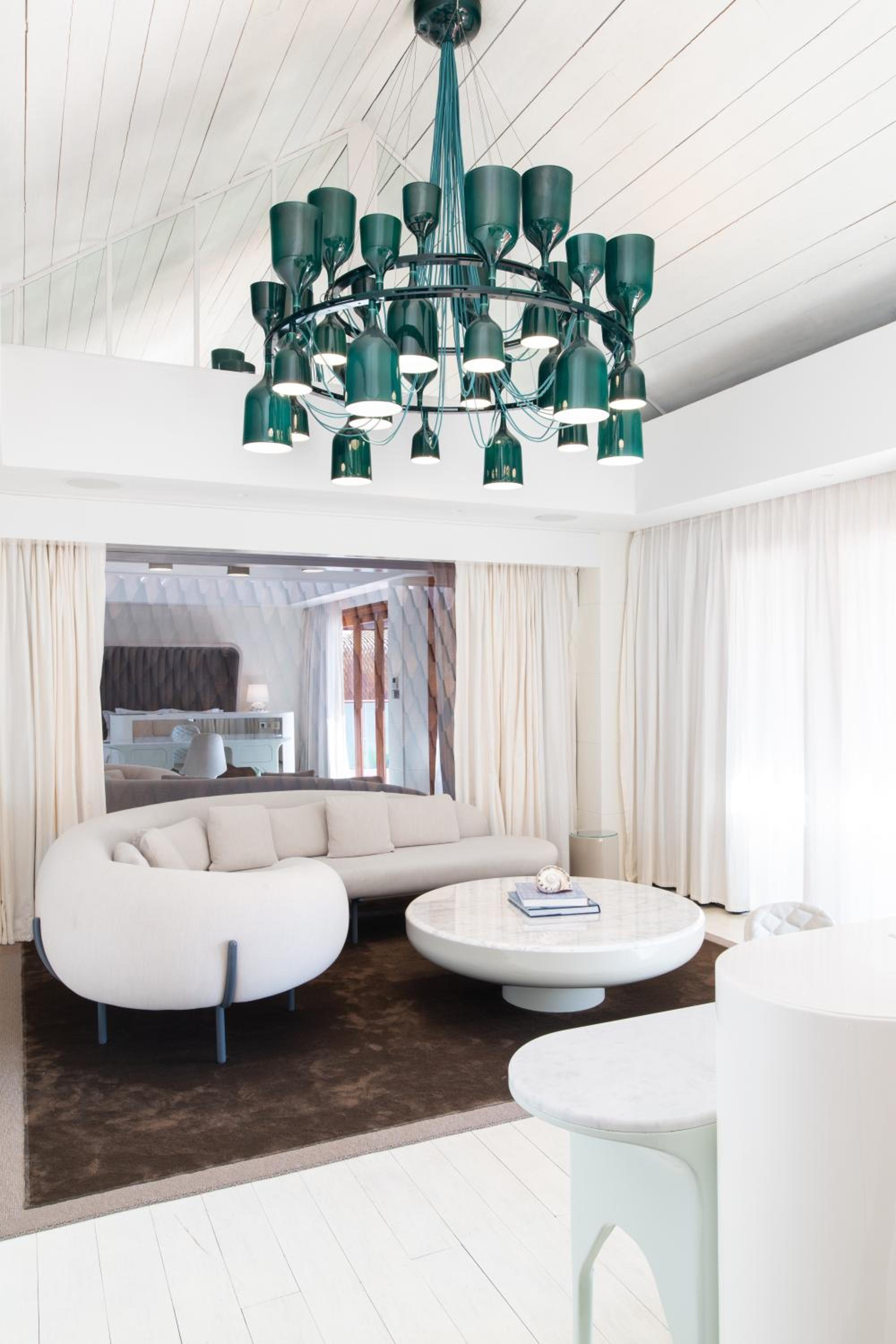 Deluxe Suite with Sea View