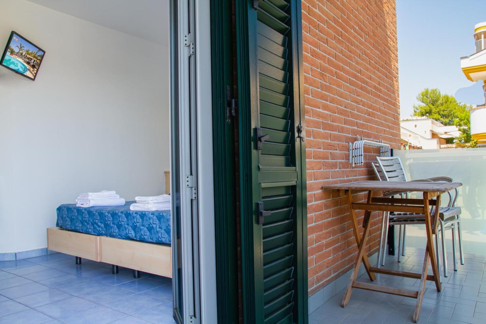 Studio with Sea View