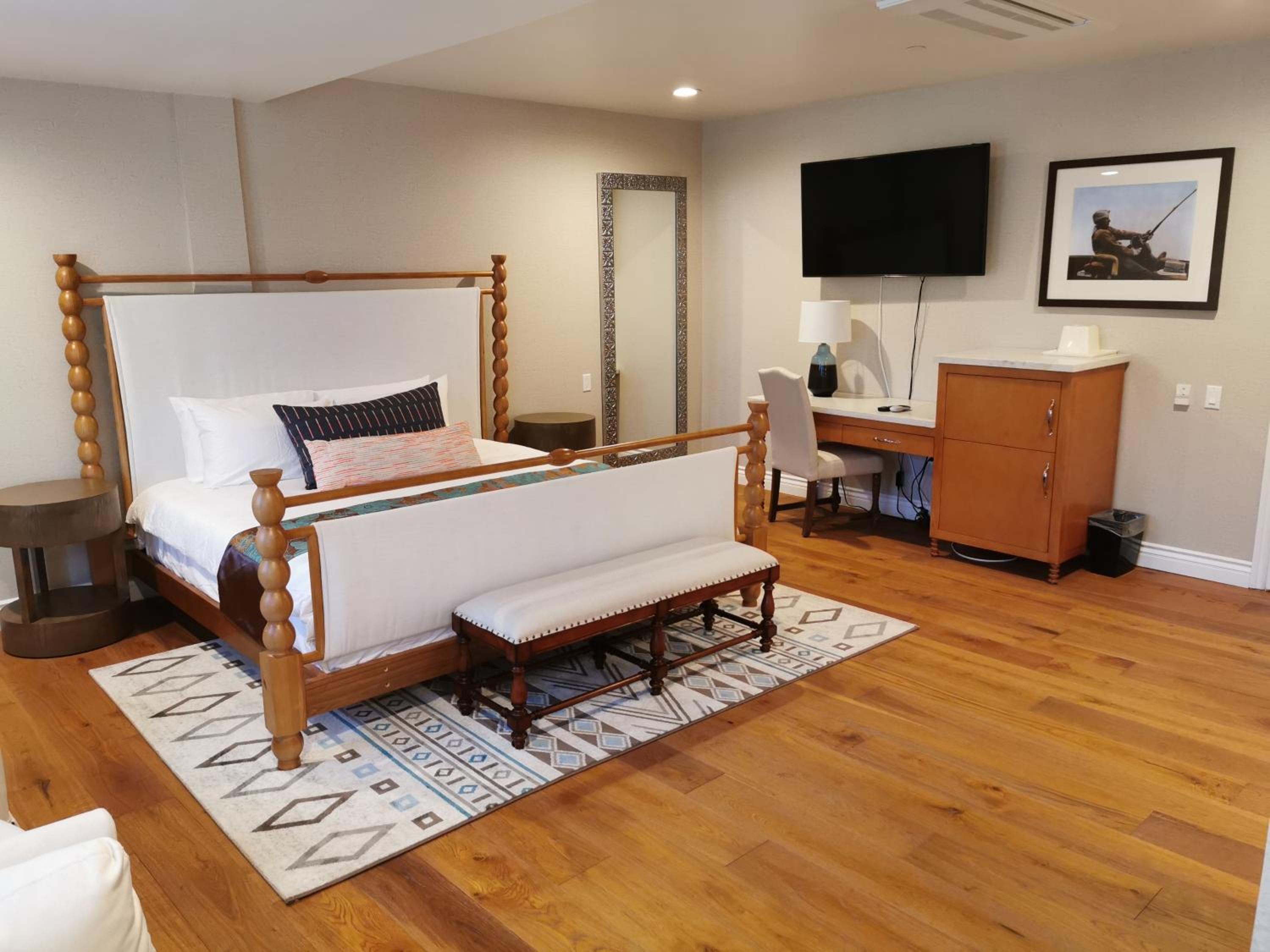 King Room with Mountain View