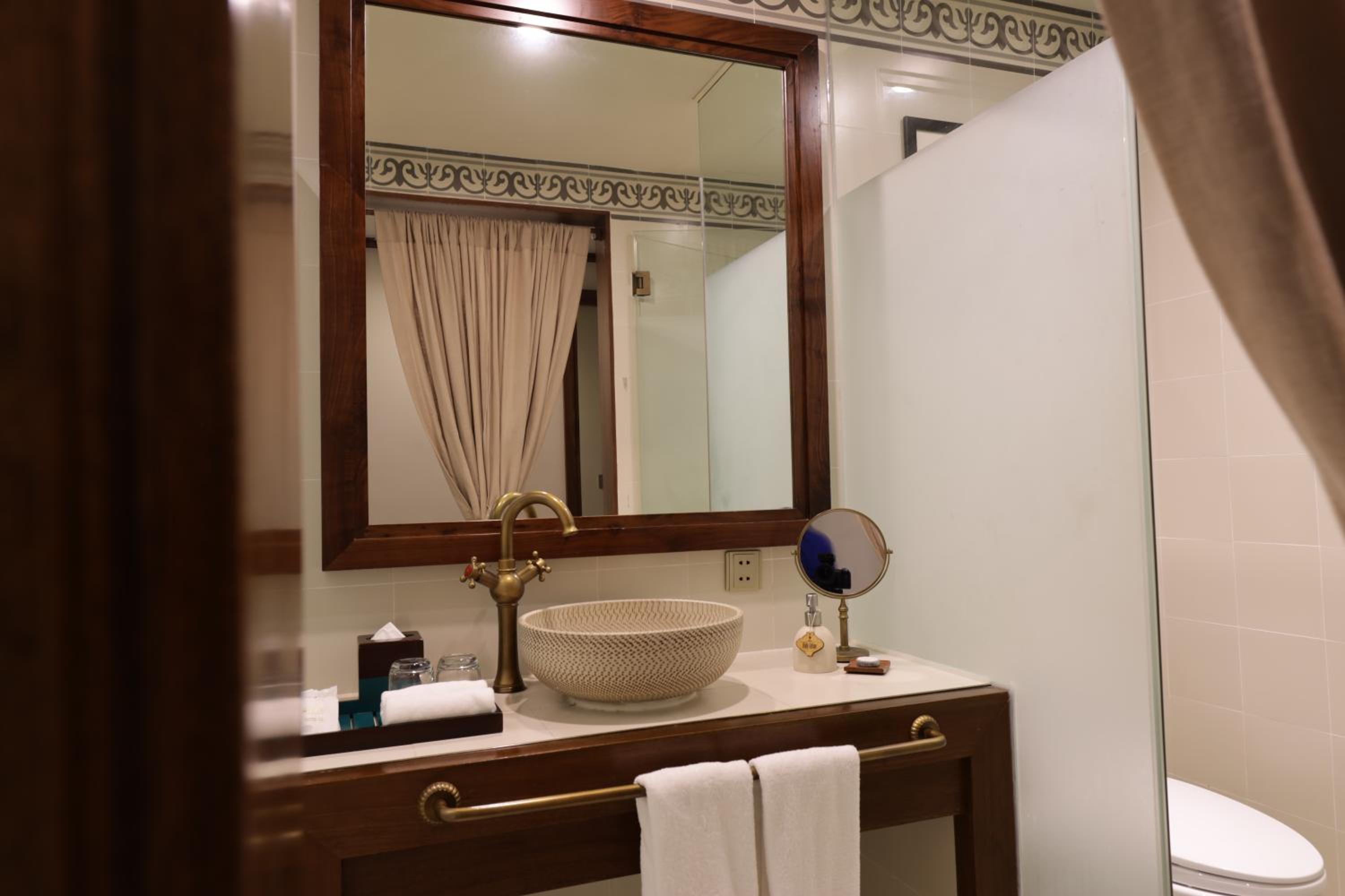 Superior Town Double/Twin