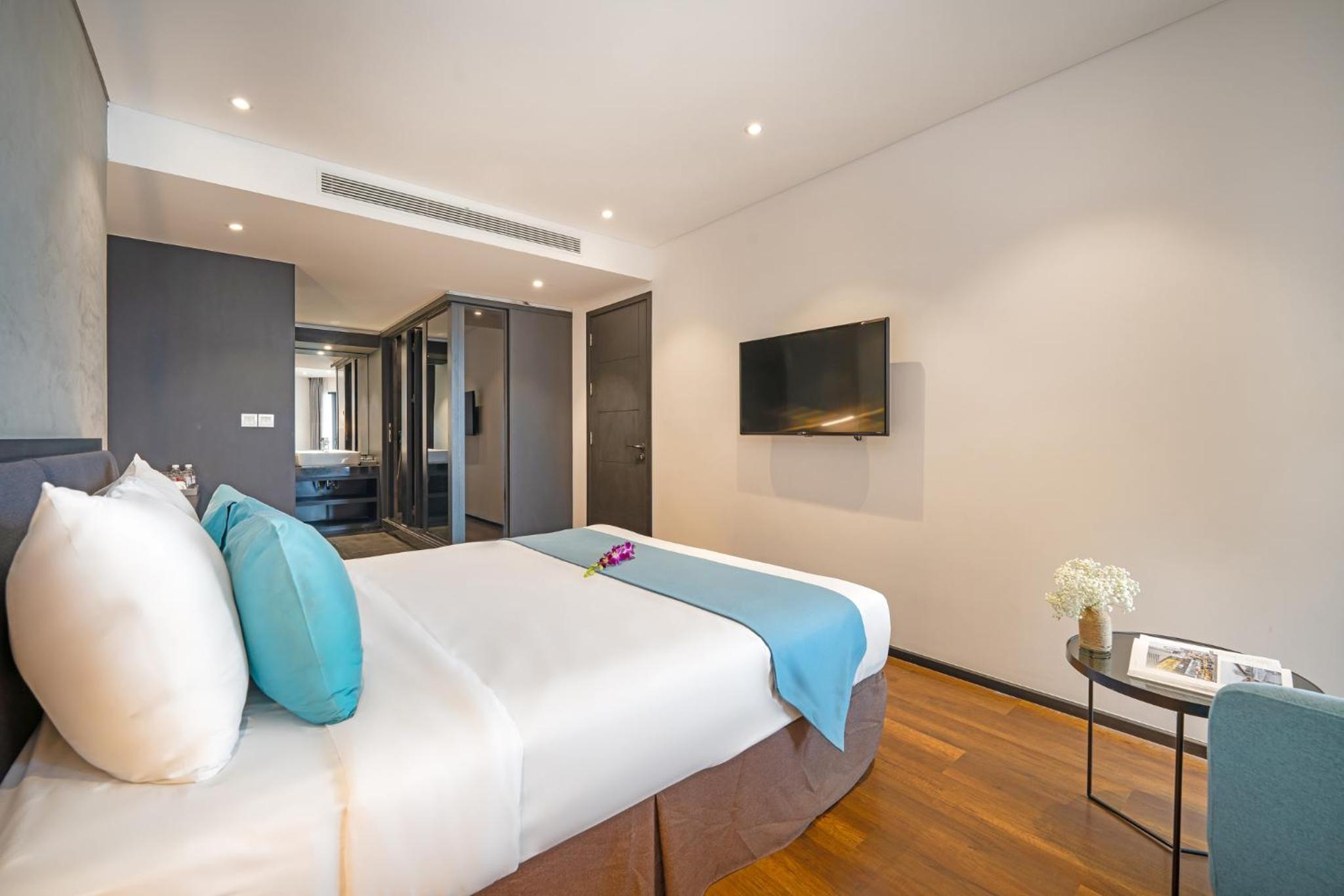 Deluxe Double Room with Sea View