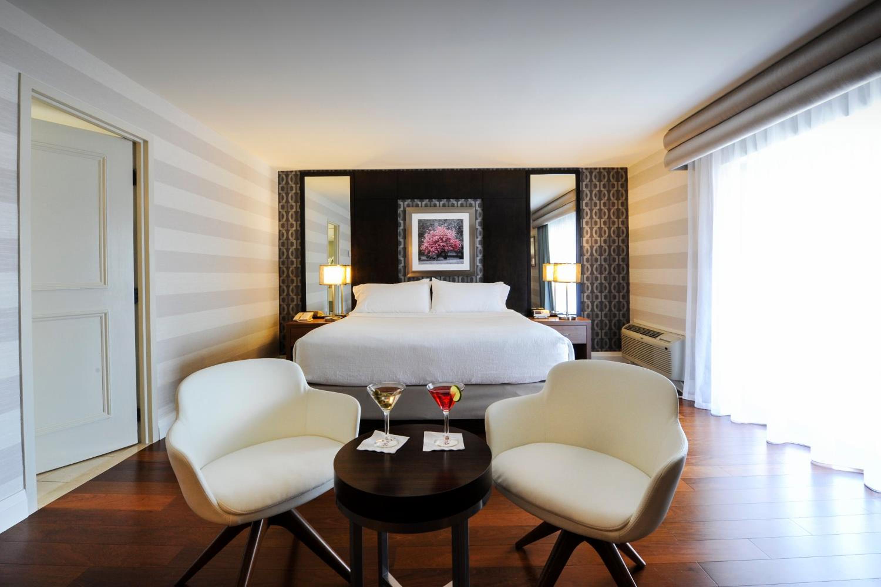 King Room with Jetted Tub