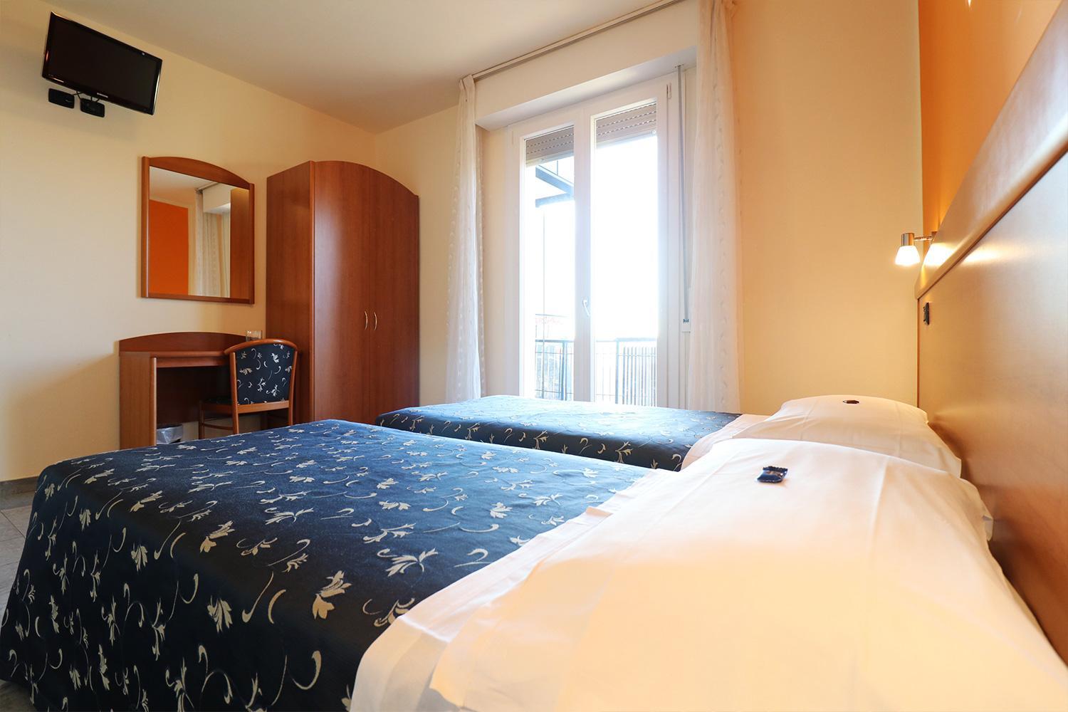 Twin Room with Balcony