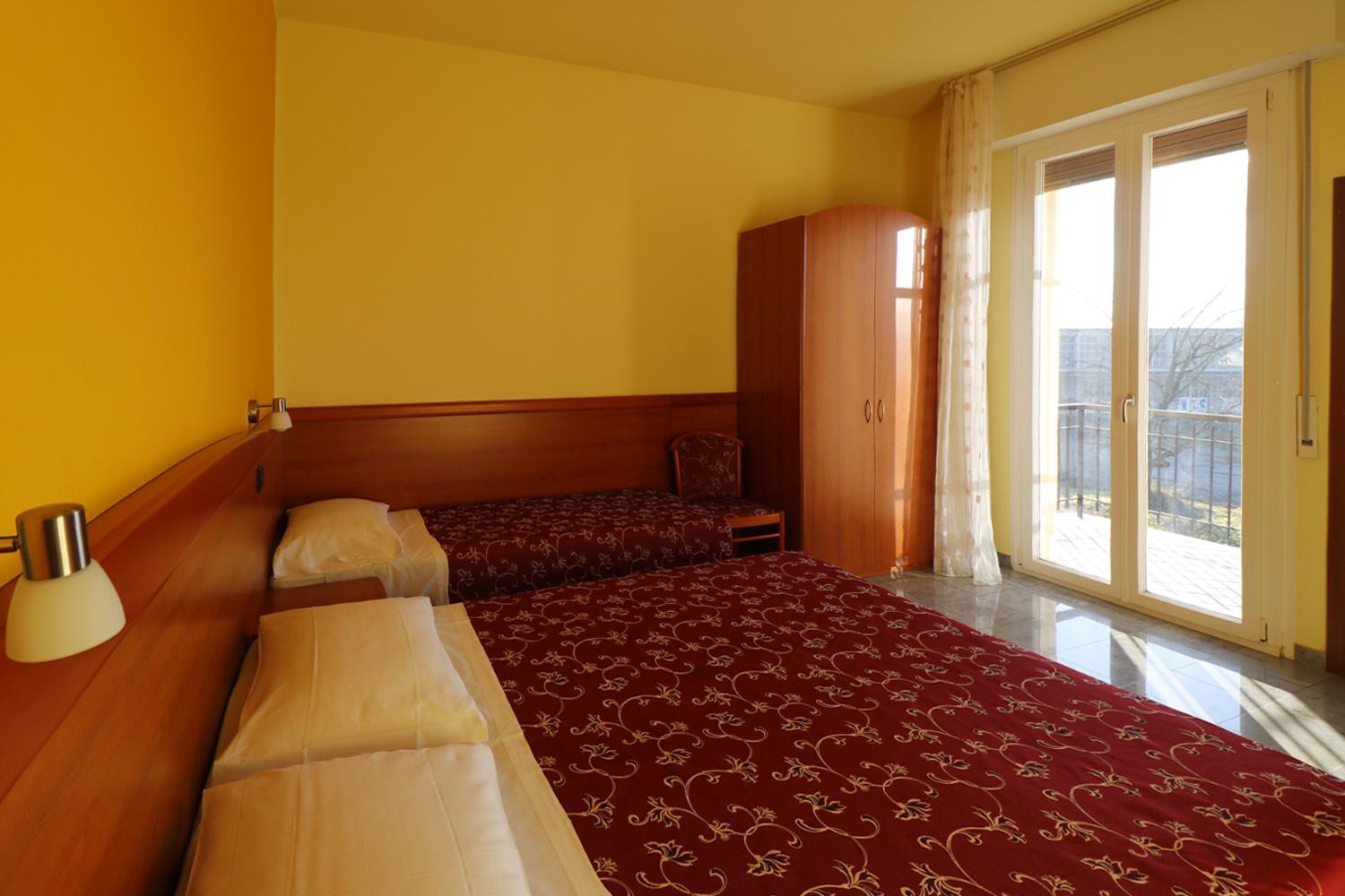 Triple Room with Balcony