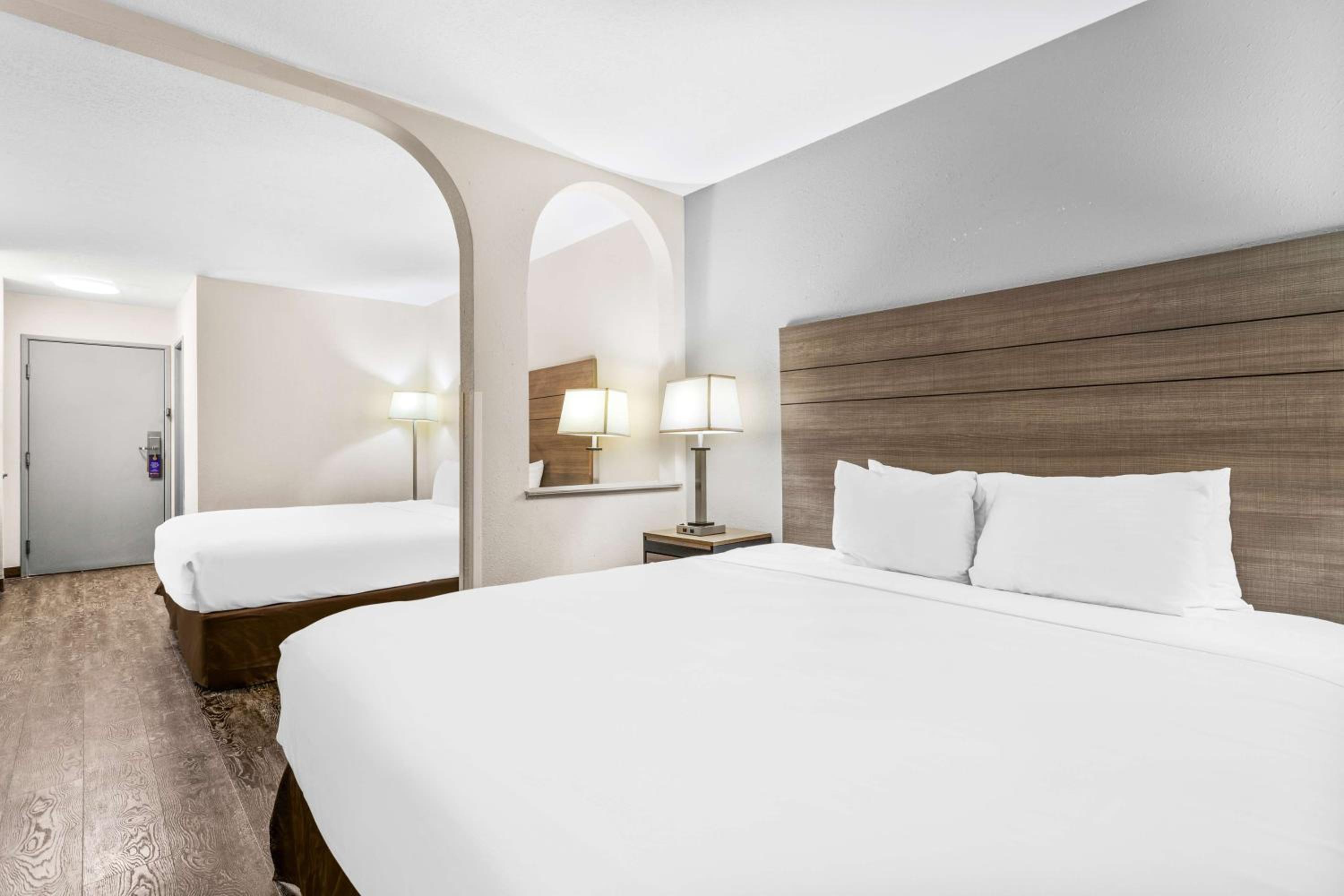 King Room with Two King Beds