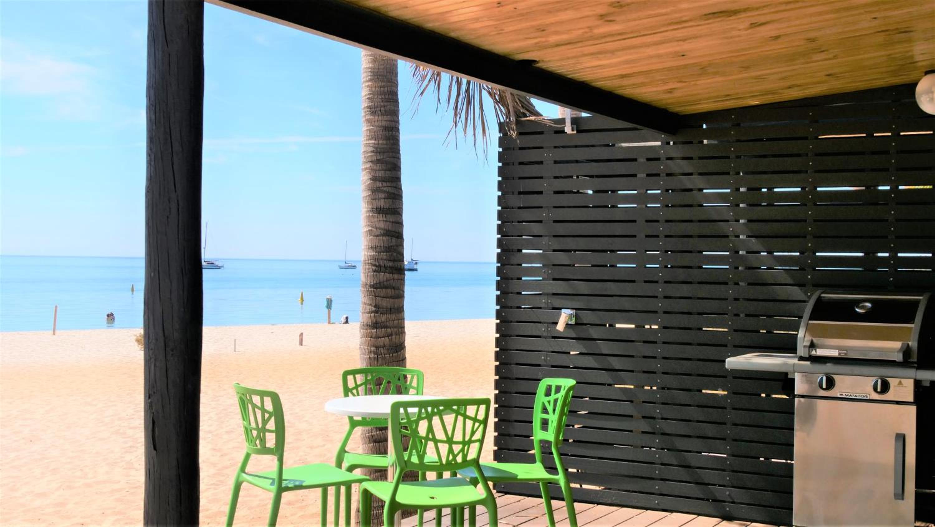 Superior Beach View Room 