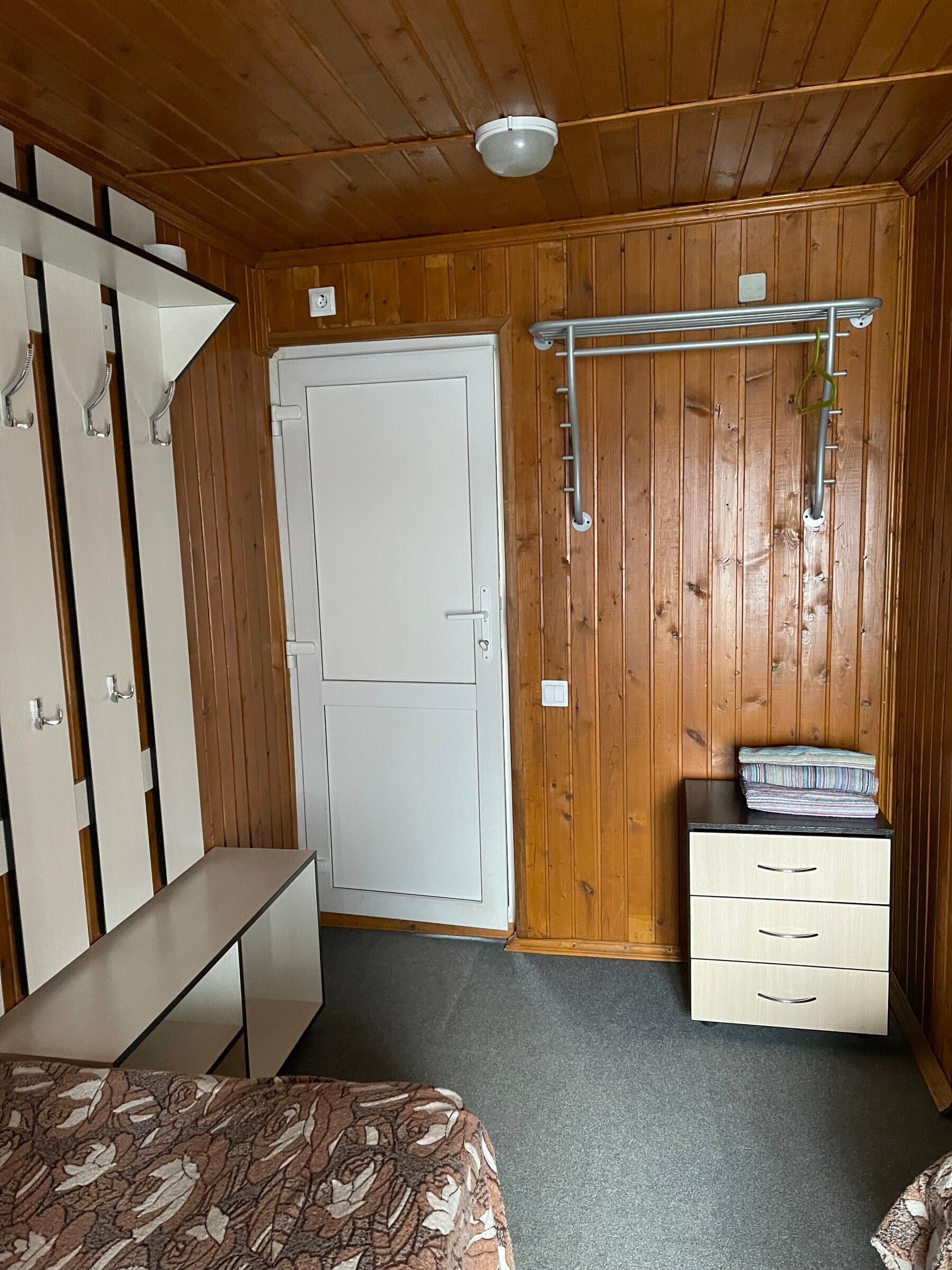 Бюджетный трехместный номер