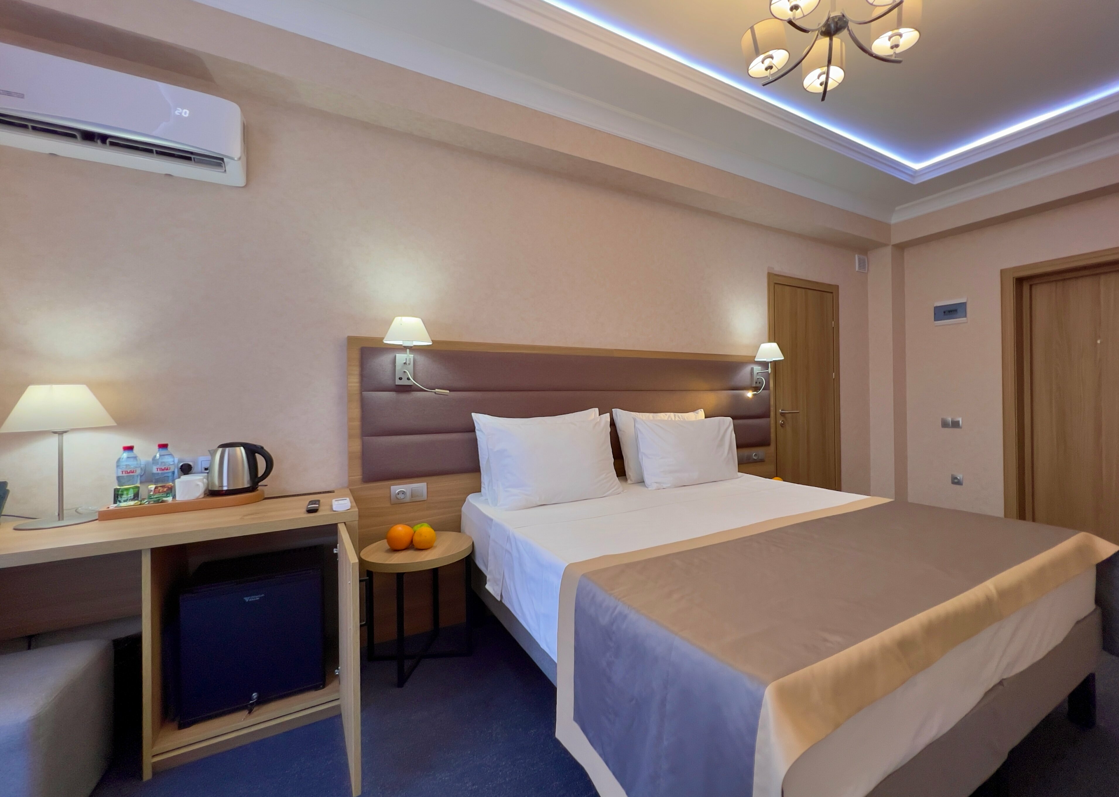 Небольшой двухместный номер с 1 кроватью