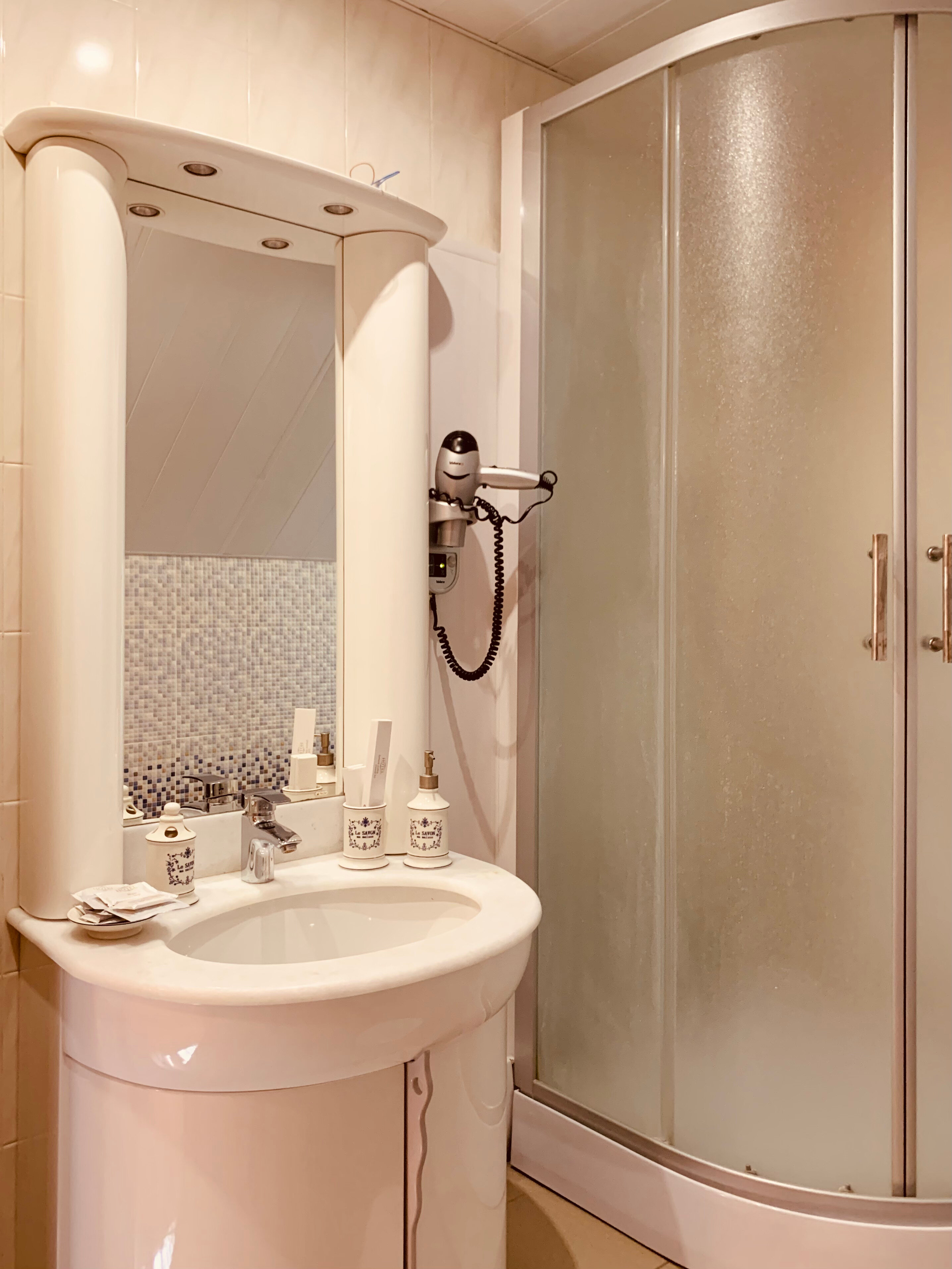 Стандартный трехместный номер