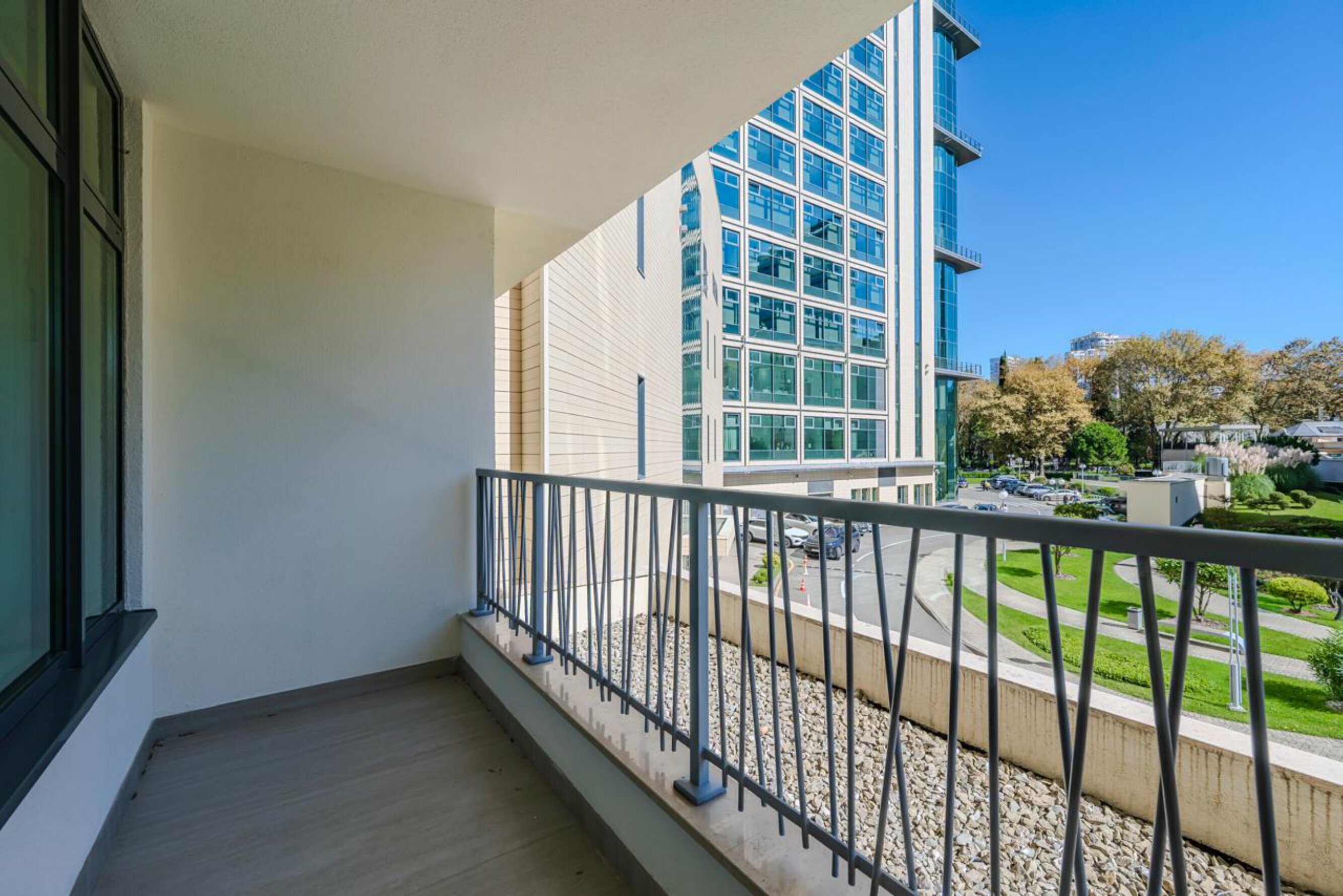 Двухкомнатный LUX c одной спальней (2 этаж)