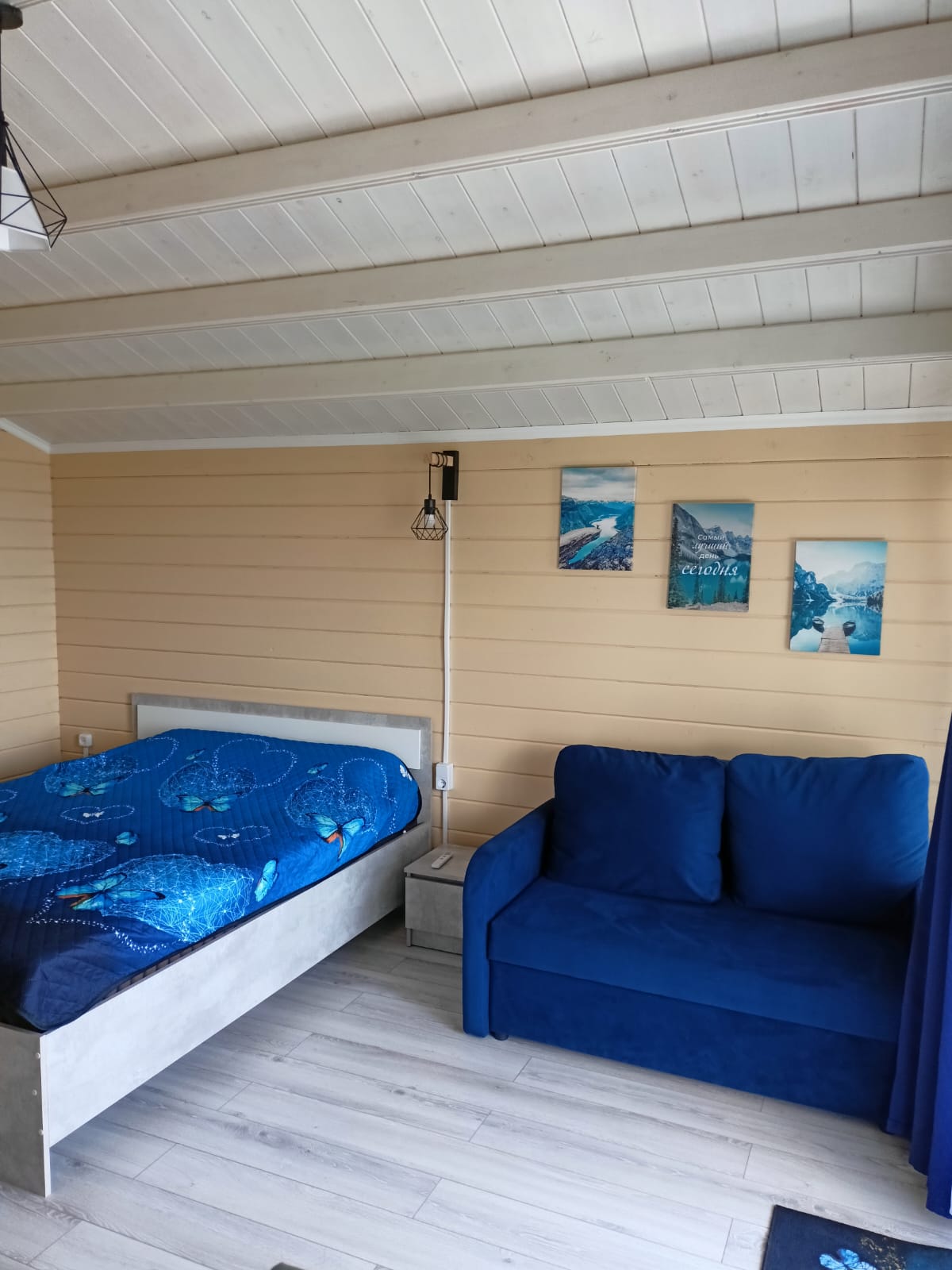 Четырехместный домик № 4 с отличным видом на море