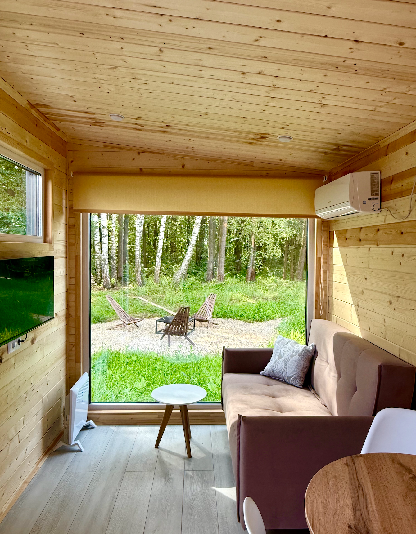 Домик "Волга" с отдельной спальней и кухней-гостиной