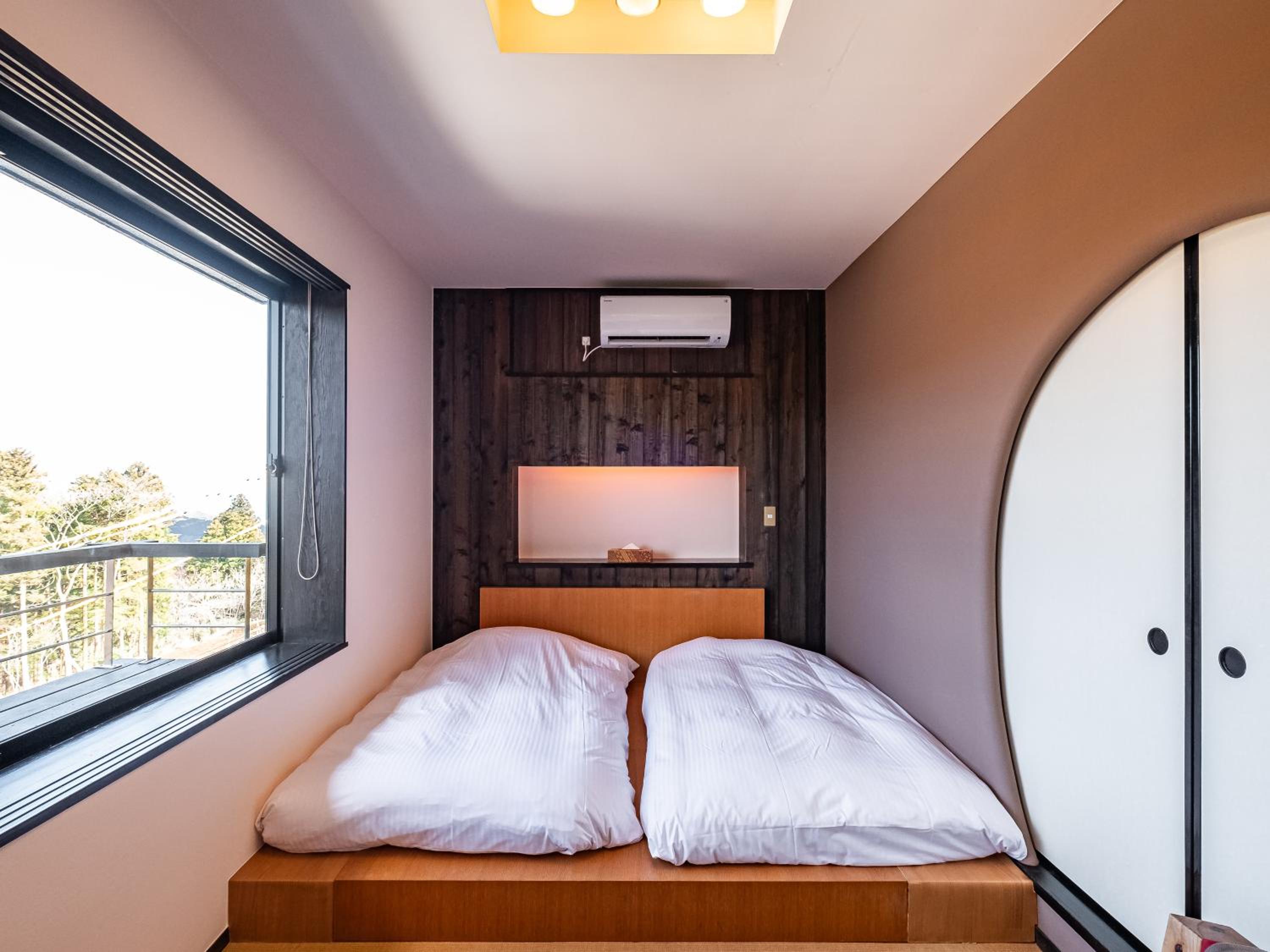 Japanese and Western style room 35㎡ Twin or Double with Annex private open-air bath